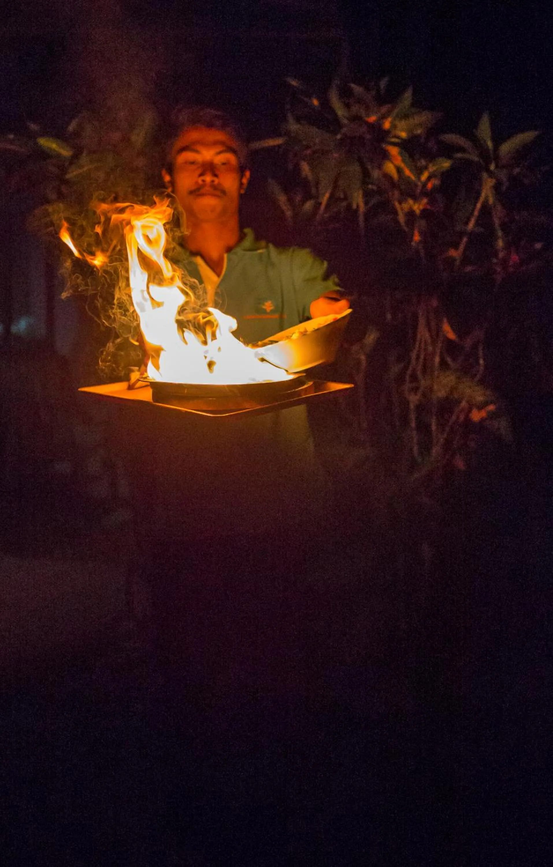 Restaurant/places to eat in Lanta Coral Beach Resort