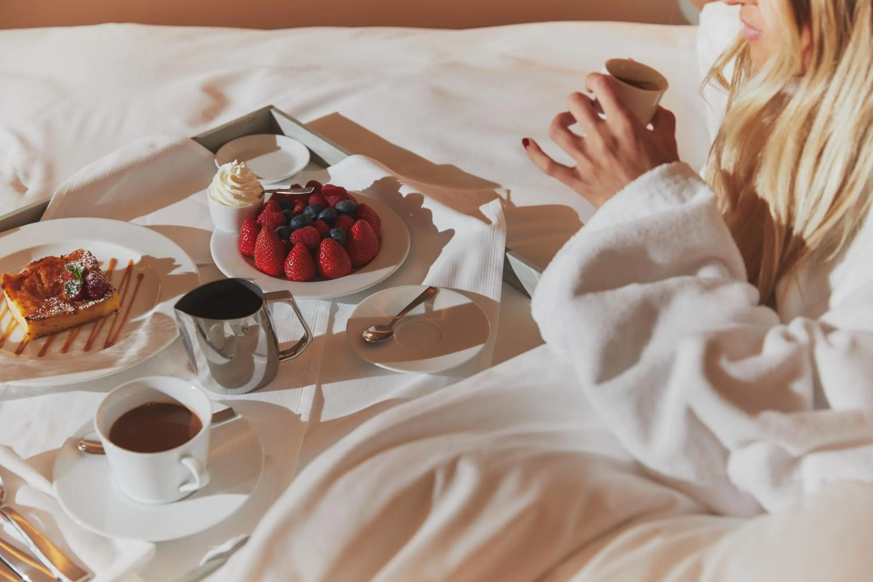 Breakfast, Bed in Hôtel Plage Palace & Spa
