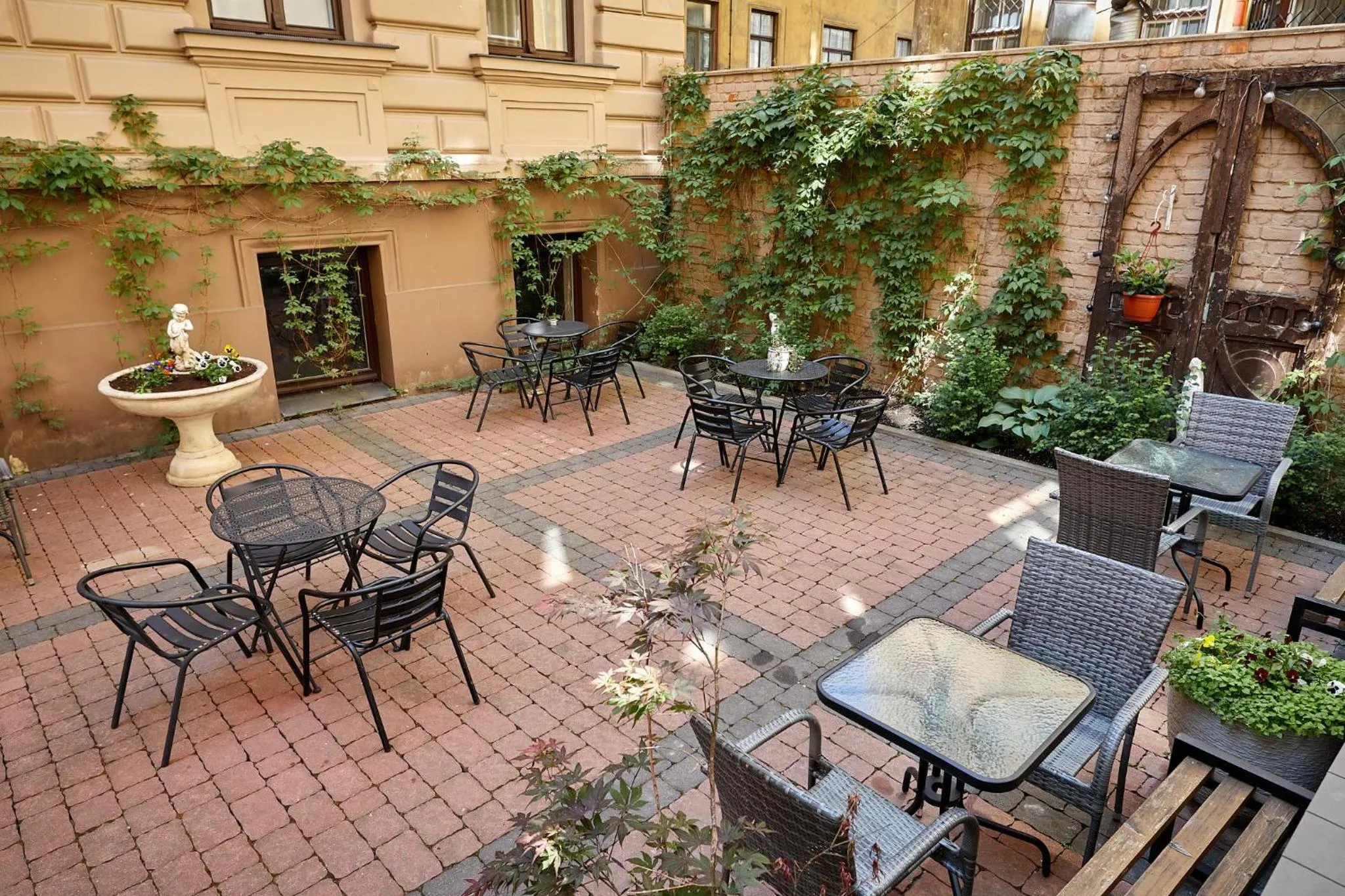 Inner courtyard view in Stabu Sēta Apartments
