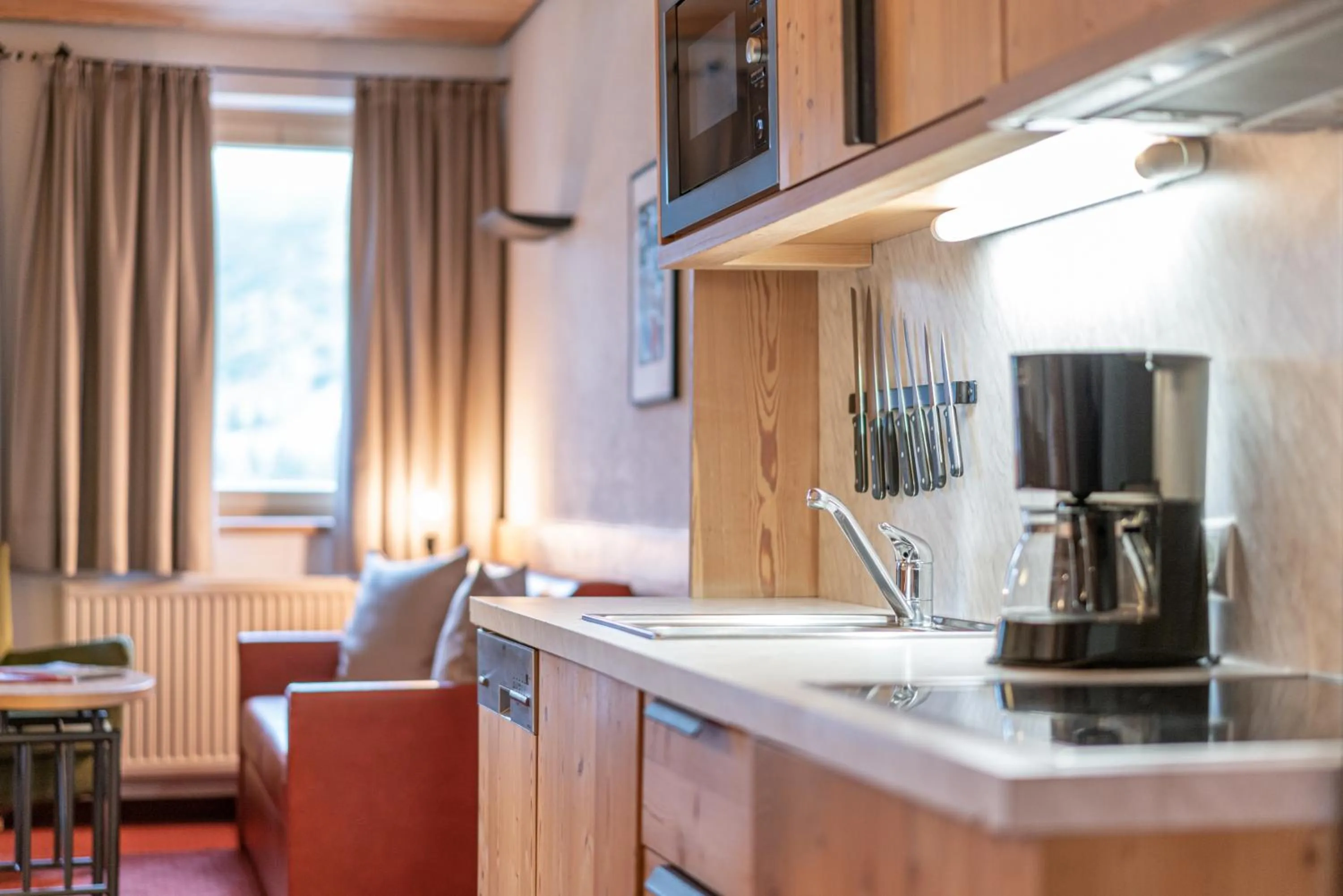 Kitchen or kitchenette in Schönblick - Gurgl B&B