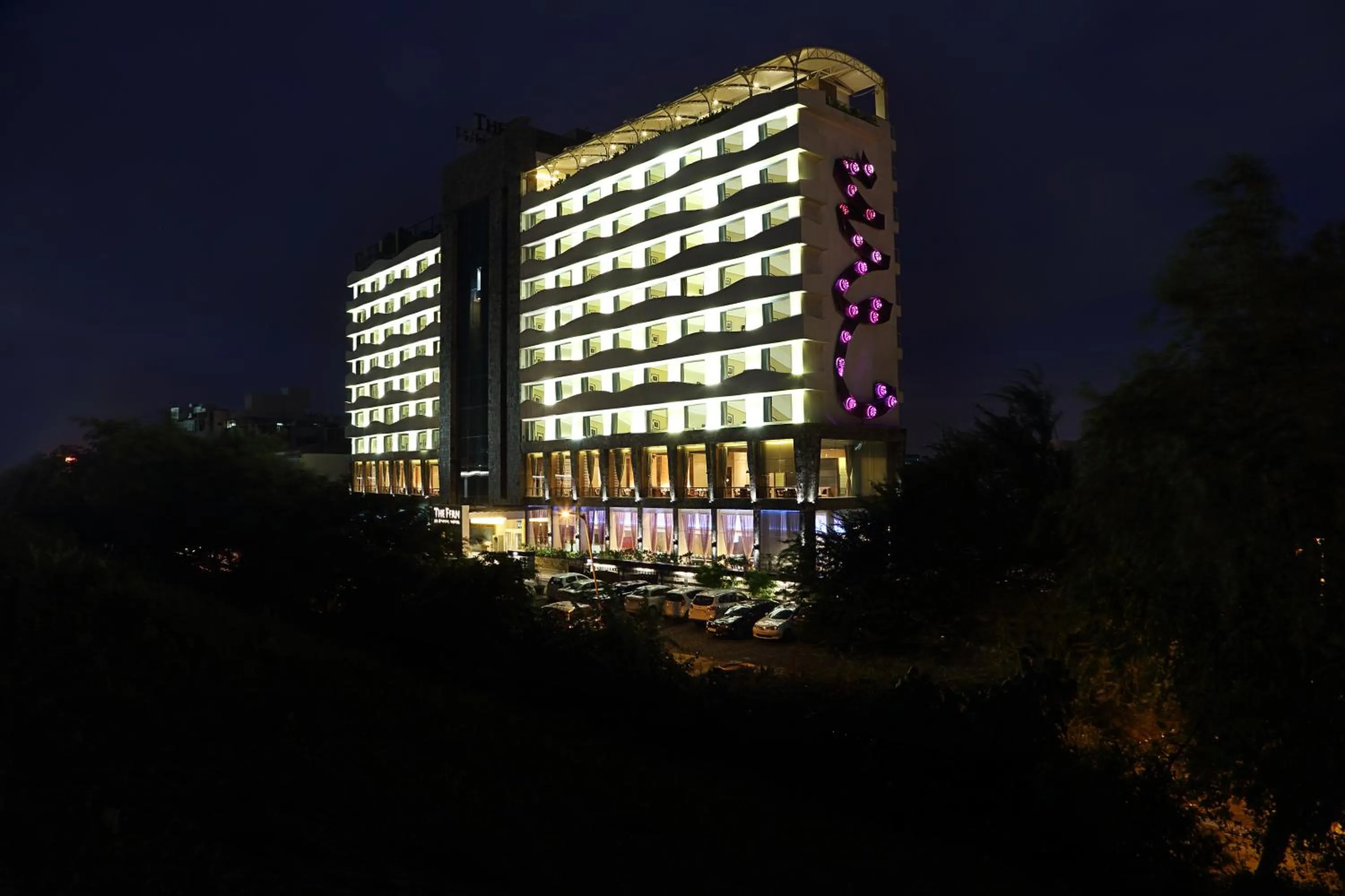Facade/entrance in Fortune Select SG Highway, Ahmedabad - Member ITC Hotels' Group