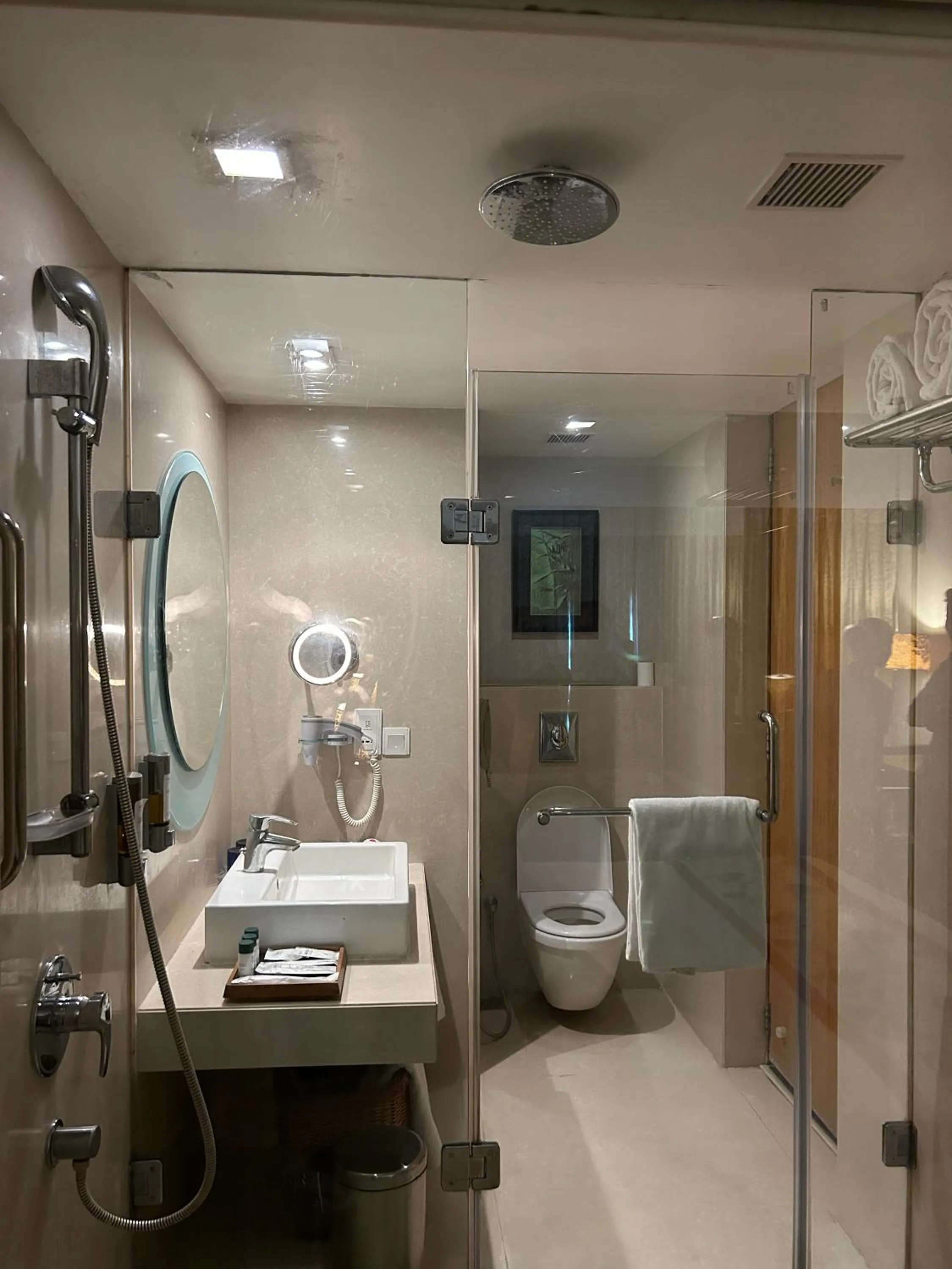 Shower in Fortune Select SG Highway, Ahmedabad - Member ITC Hotels' Group