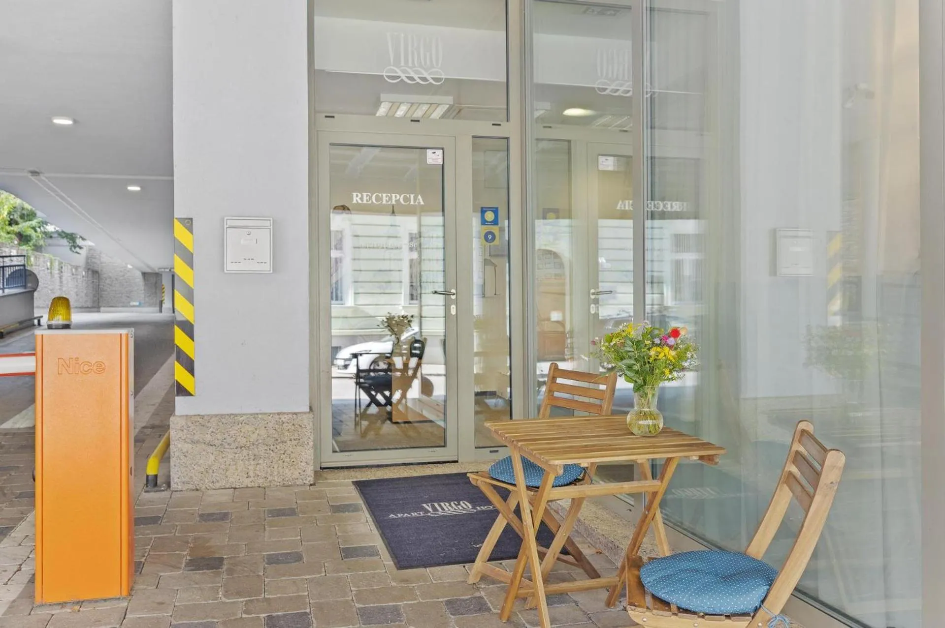 Lobby or reception in Apart Hotel VIRGO