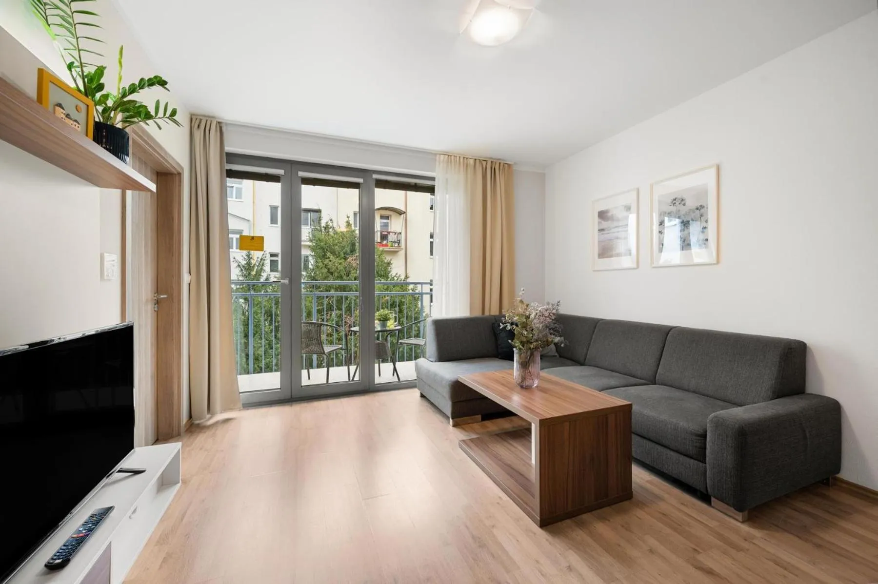 TV and multimedia in Apart Hotel VIRGO