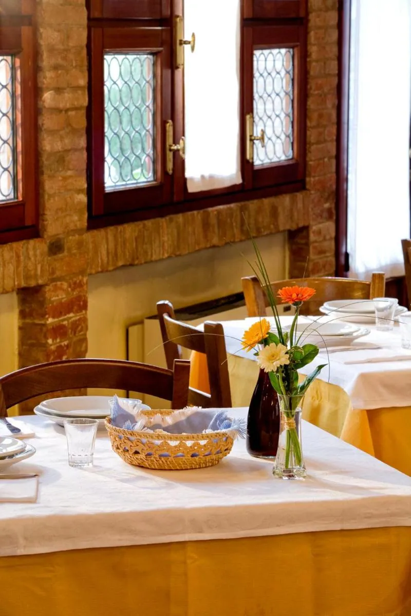 Restaurant/places to eat in Agriturismo Villa Mocenigo