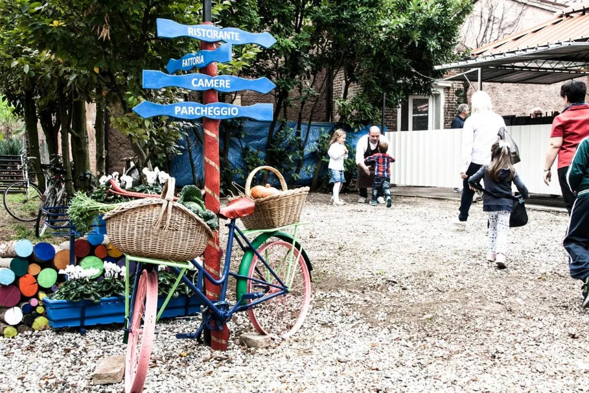 Garden view in Agriturismo Villa Mocenigo