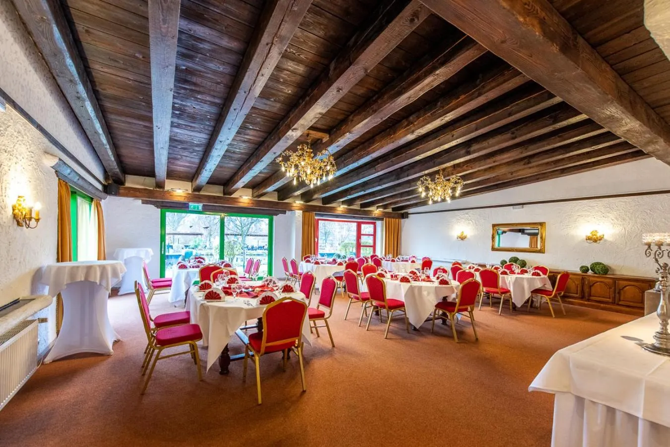 Banquet/Function facilities in CONTEL Hotel