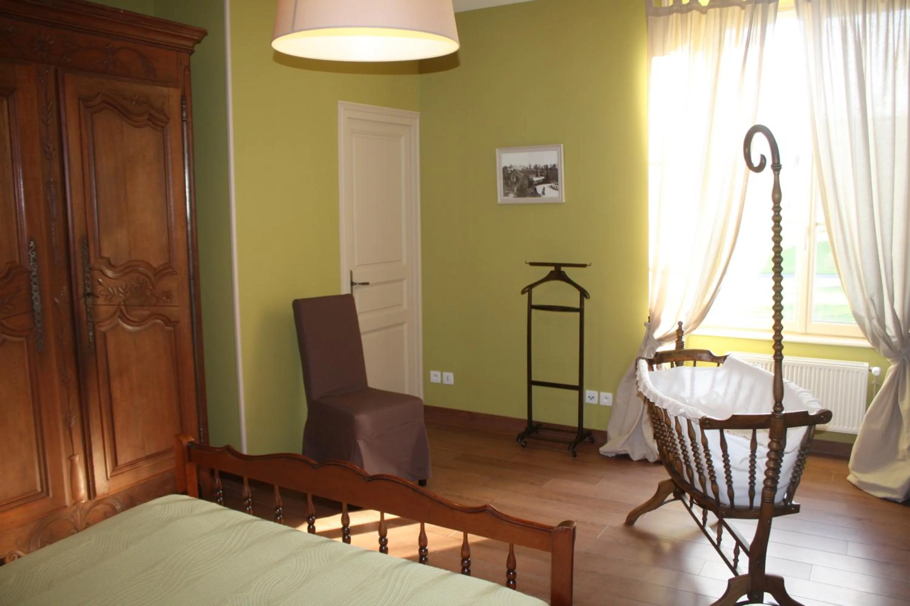 Bed in Chambres d'hôtes La Verrerie du Gast