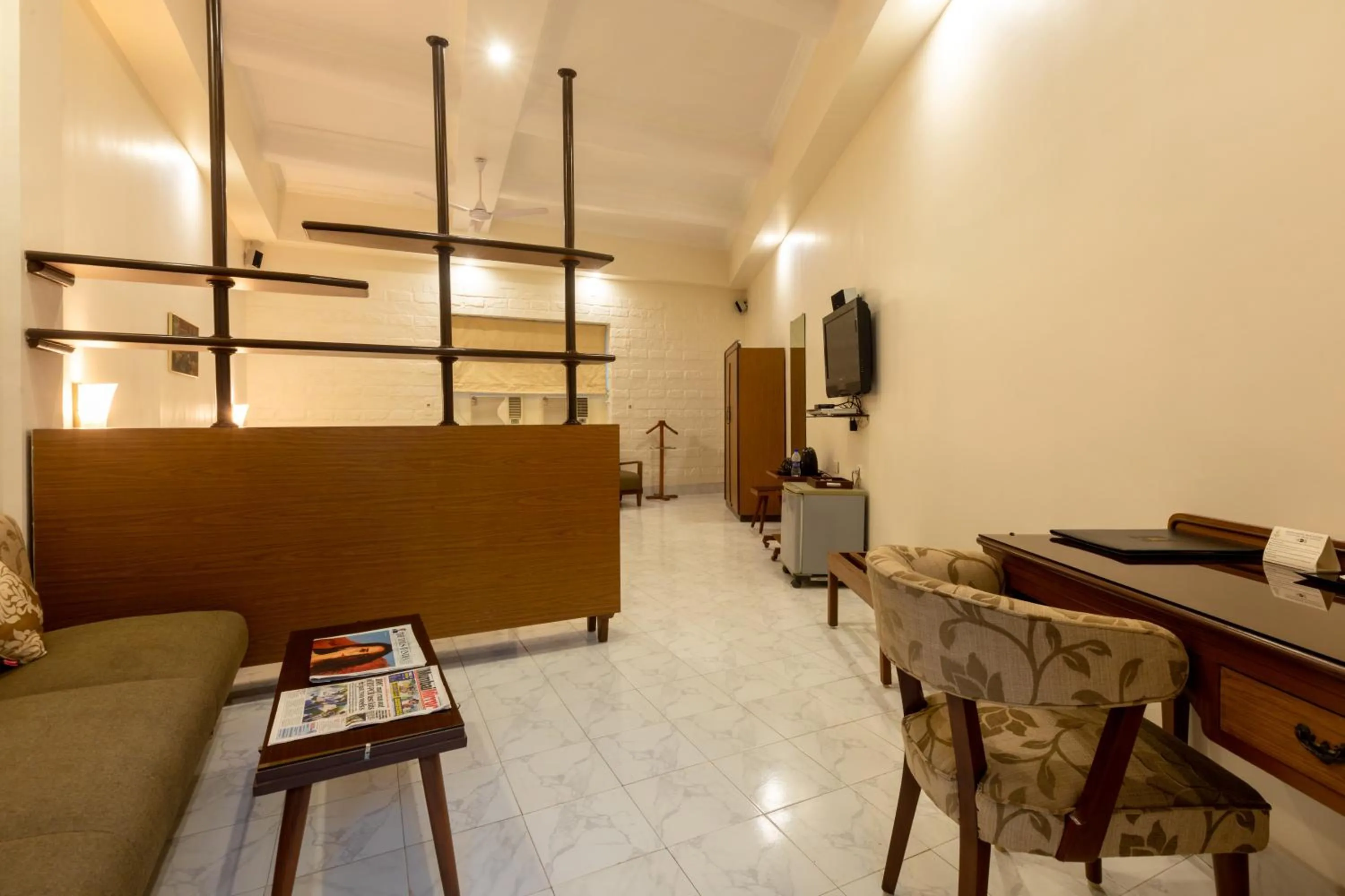 Living room in Grand Hotel Mumbai - Ballard Estate, Fort