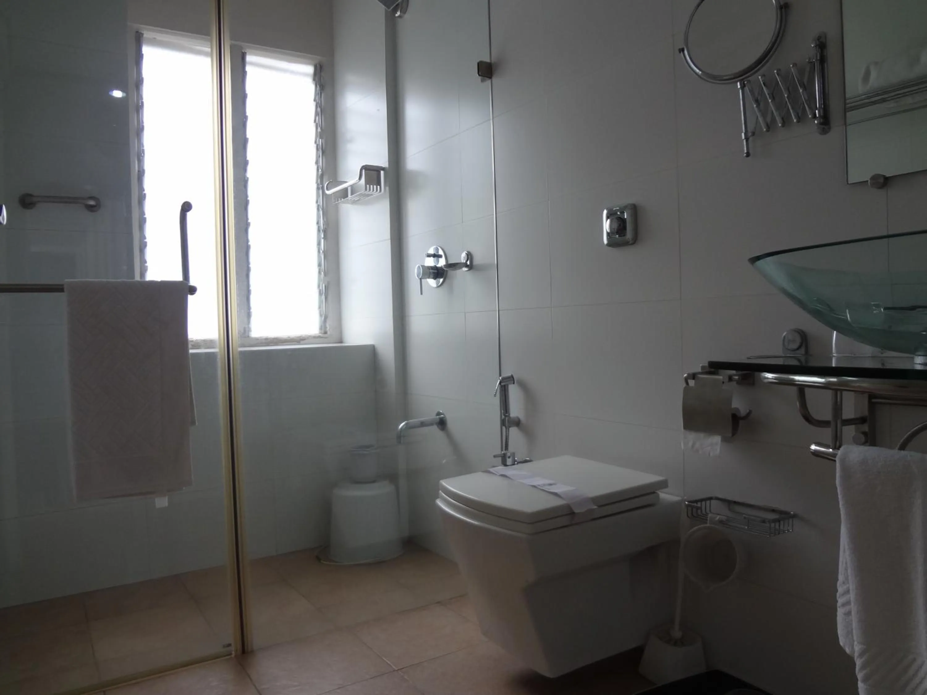 Bathroom in Grand Hotel Mumbai - Ballard Estate, Fort