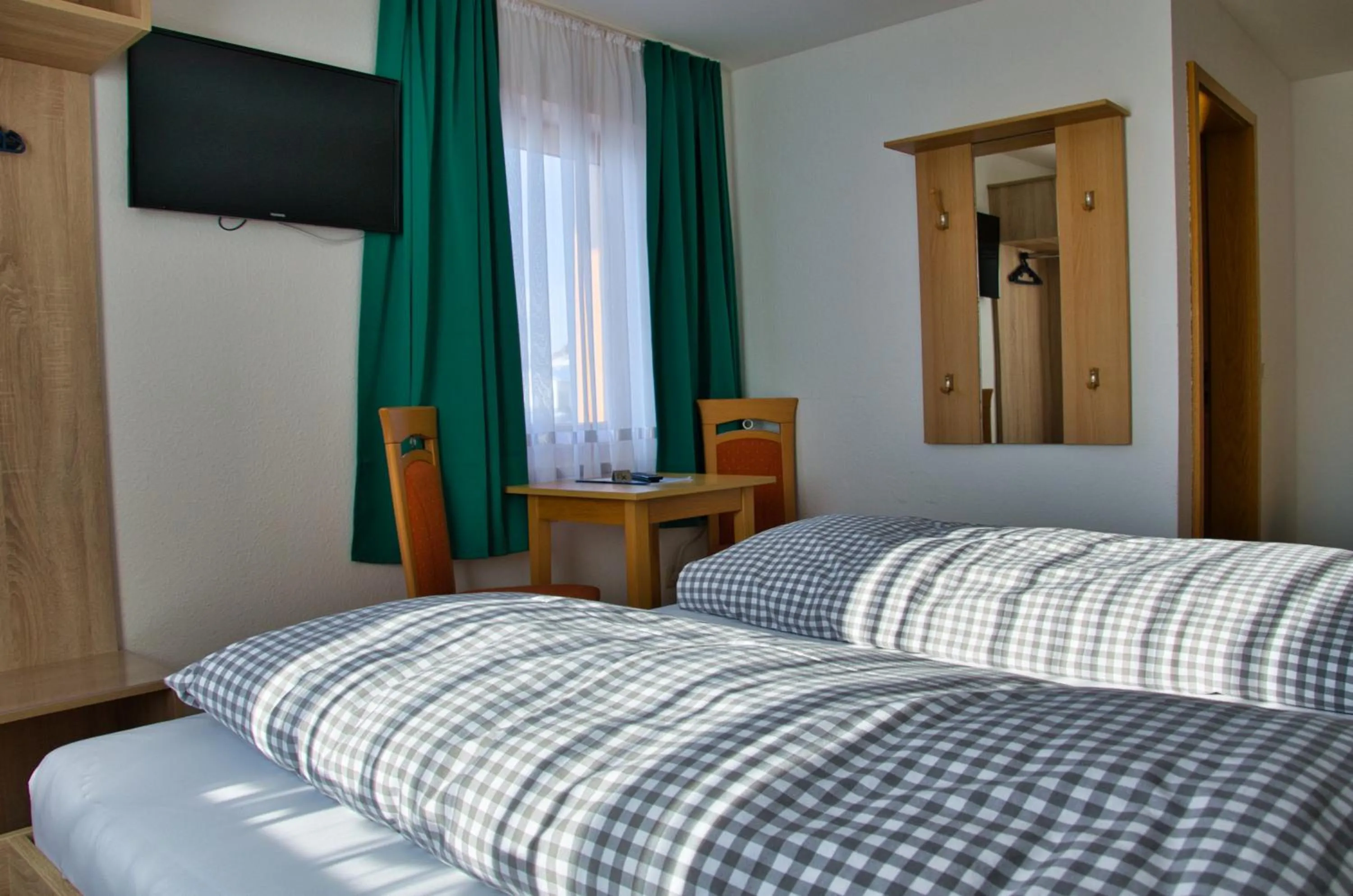 Photo of the whole room, Bed in Hotel Gasthof Altmann
