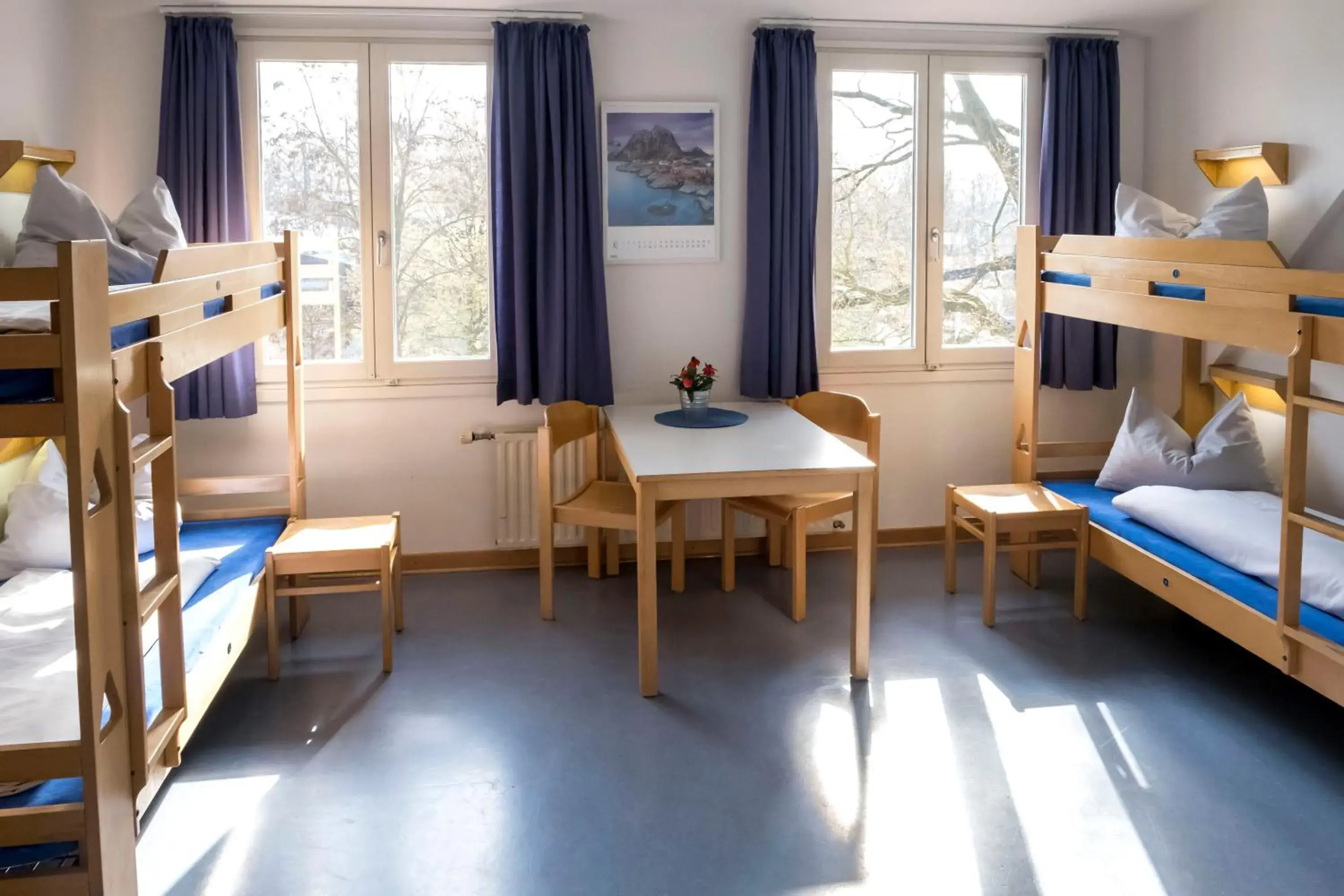 Quadruple Room with Shared Bathroom in Jugendherberge Lübeck Vor dem Burgtor Quadruple Room with Shared Bathroom in Jugendherberge Lübeck Vor dem Burgtor