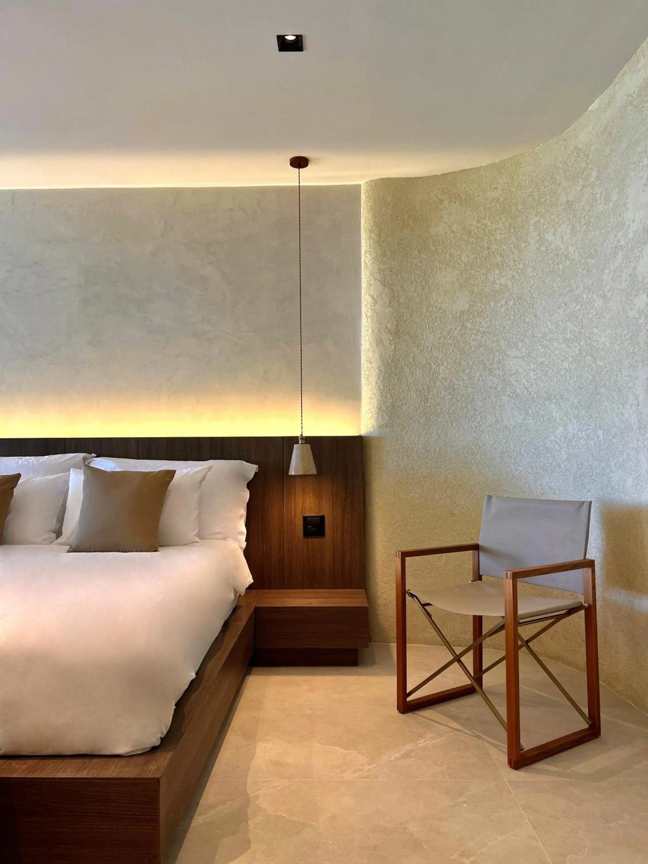 Bed in Tanote Villa SHA Extra Plus