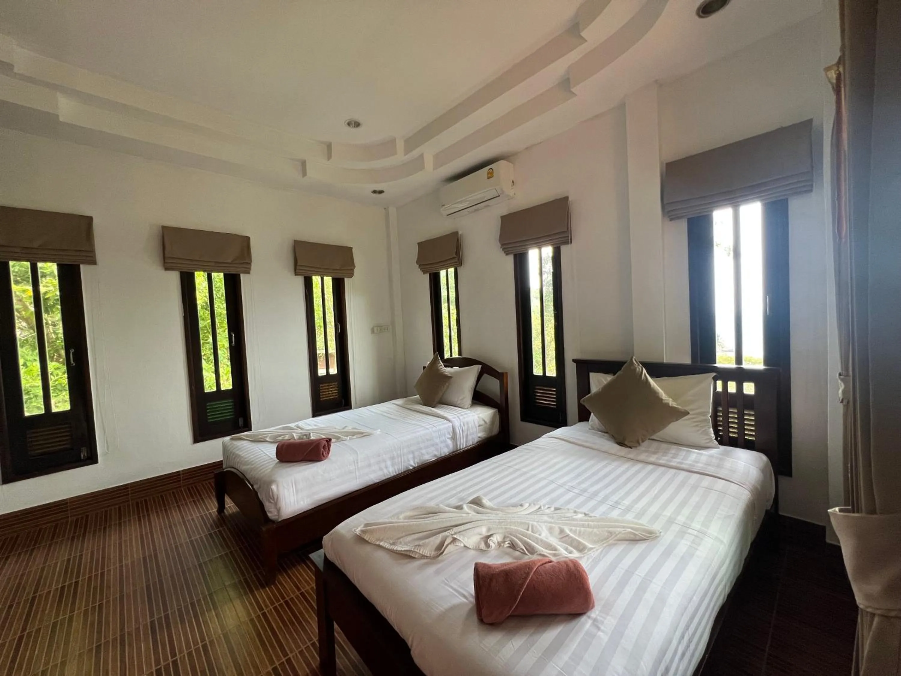 Bed in Tanote Villa SHA Extra Plus