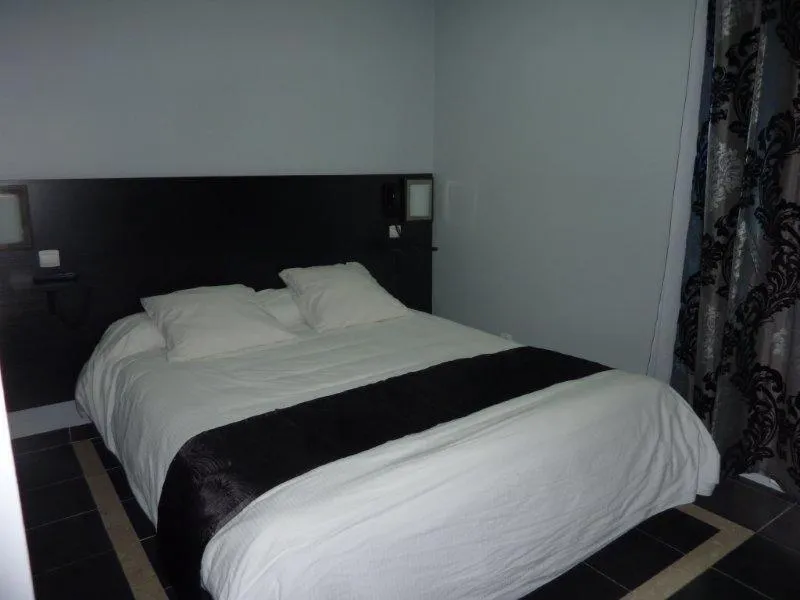 Bed in Hôtel Villa Boeri