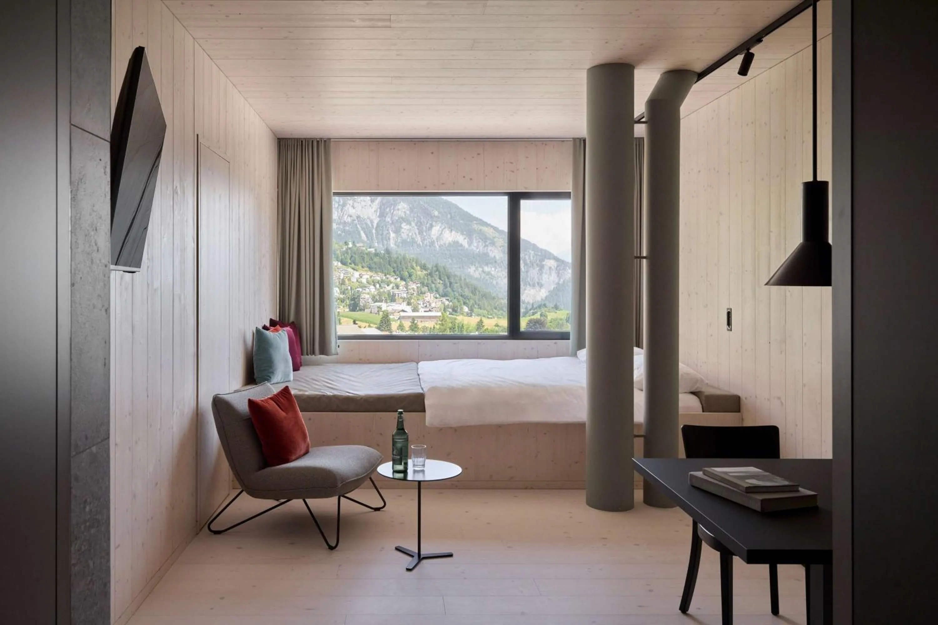 Photo of the whole room in The Hide Flims Hotel