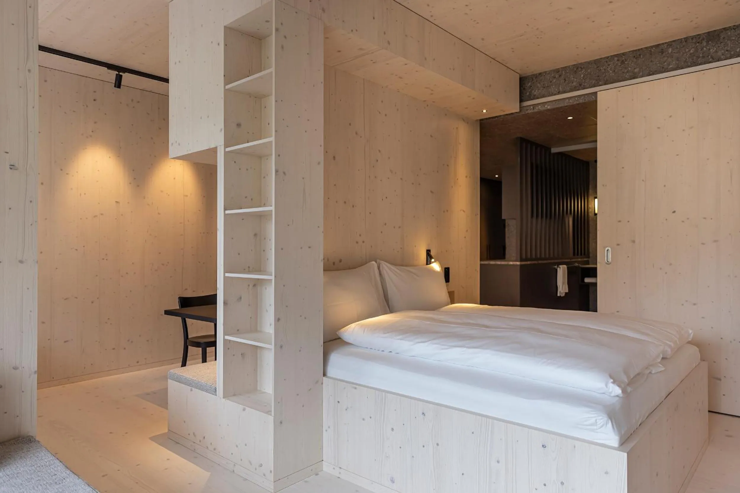 Bathroom, Bed in Me and All Hotel Flims, by Hyatt