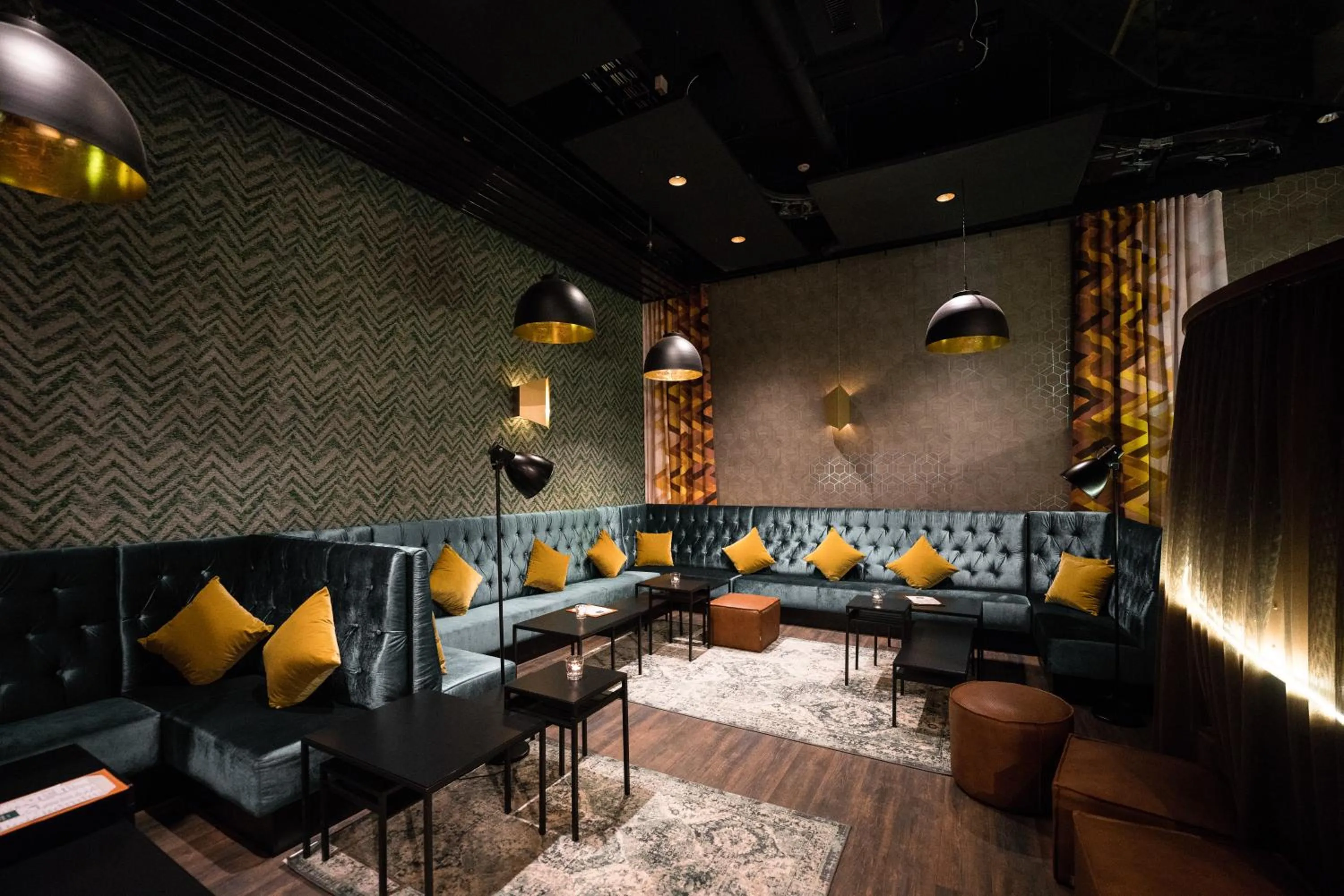 Lounge or bar in Me and All Hotel Flims, by Hyatt