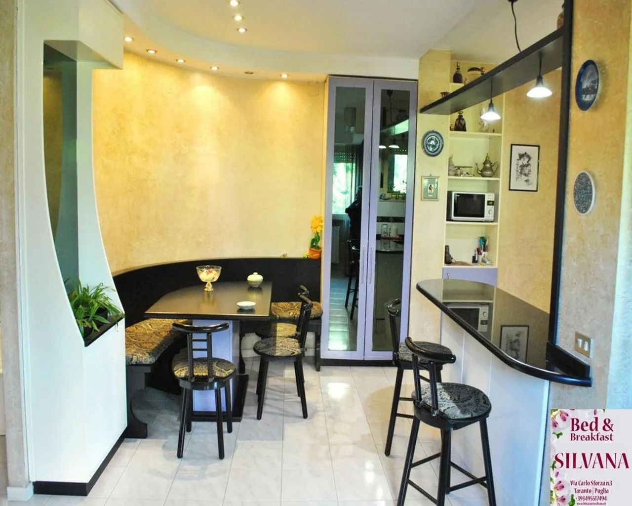 Communal kitchen in Bed and Breakfast Silvana