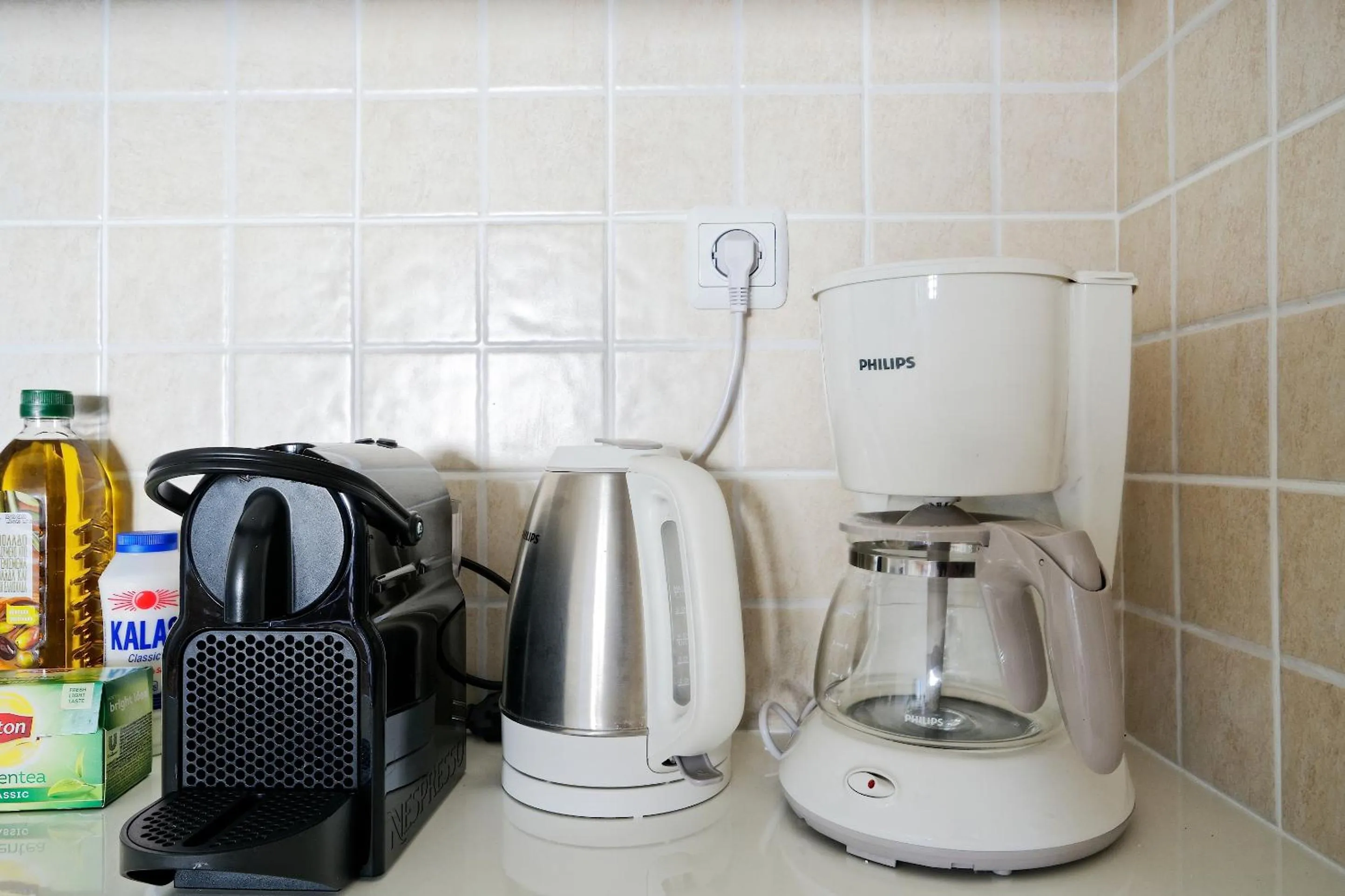 Coffee/tea facilities in Athens Heartbeat