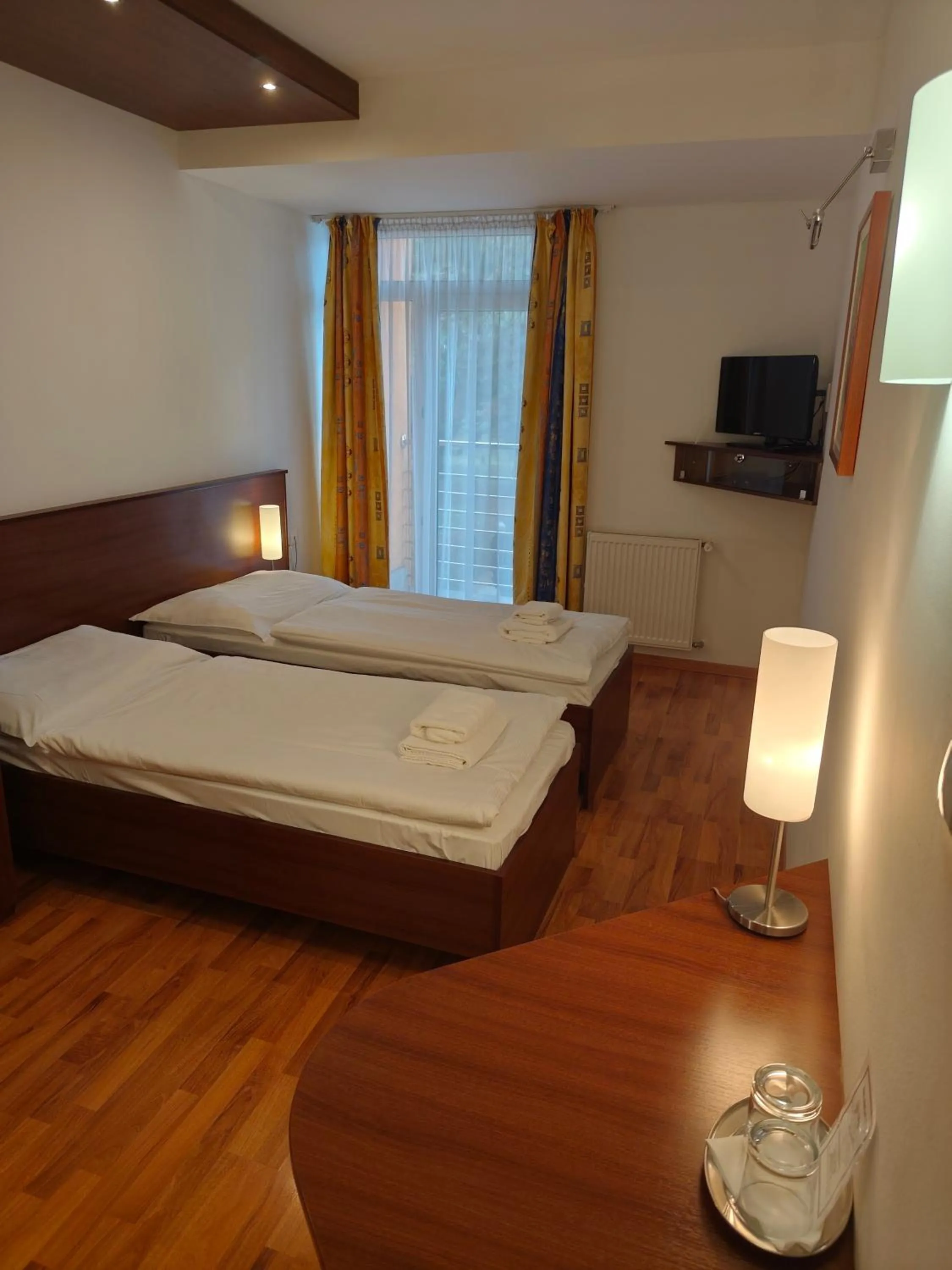 Standard Double Room - single occupancy in Hotel Arli