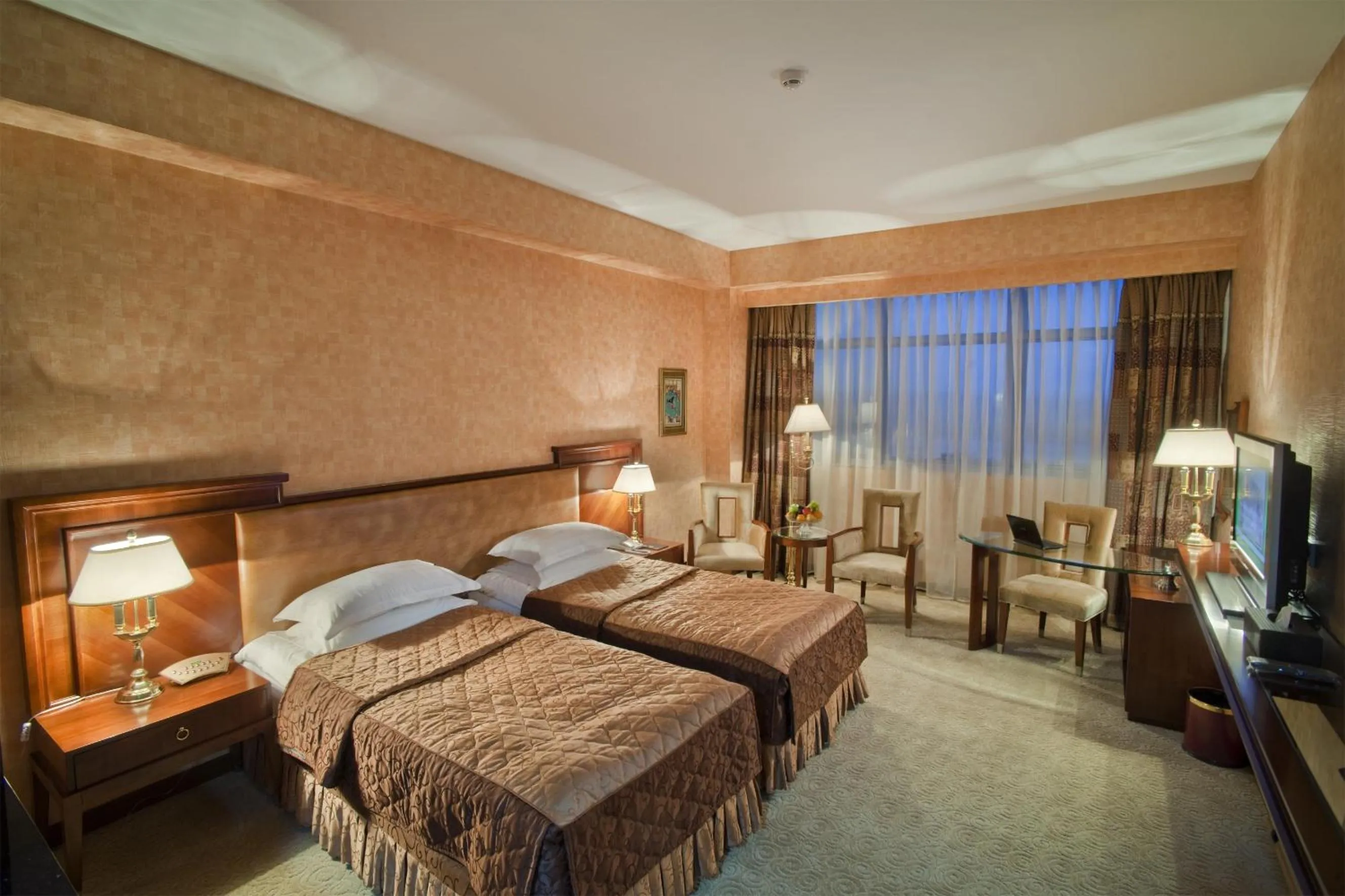 Photo of the whole room, Bed in Ramada Plaza by Wyndham Gence