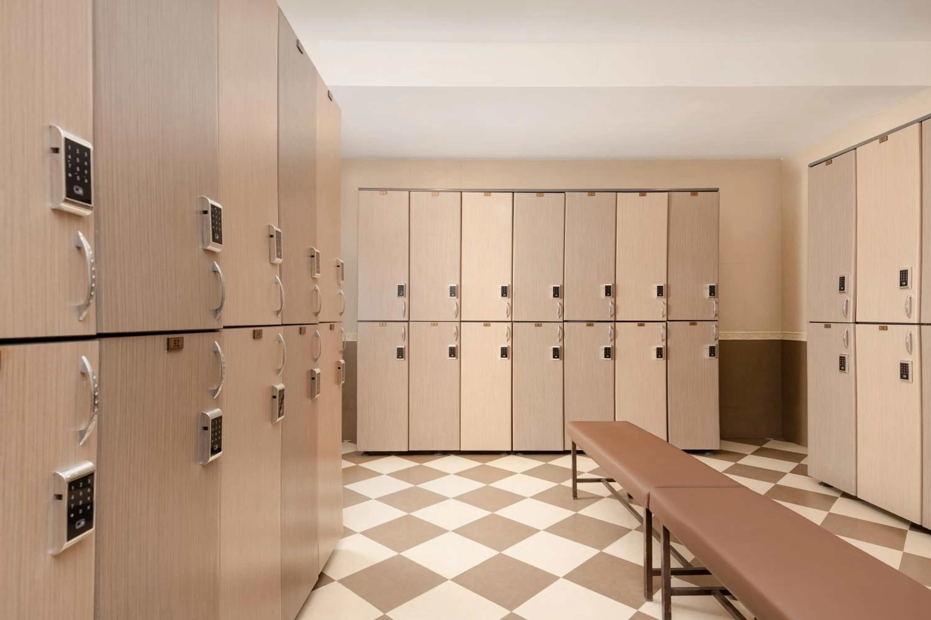 wardrobe in Ramada Plaza by Wyndham Gence