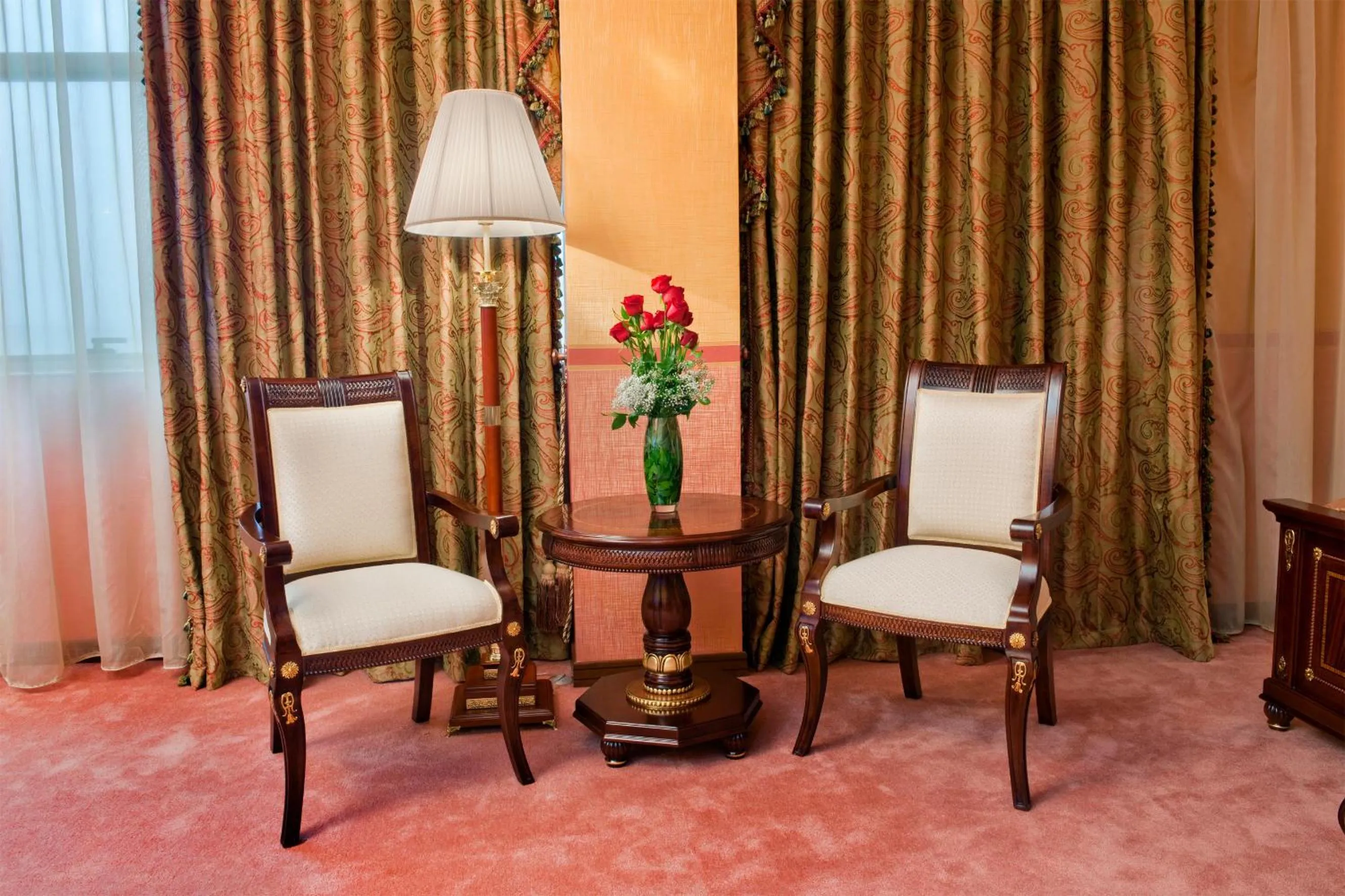 Decorative detail in Ramada Plaza by Wyndham Gence