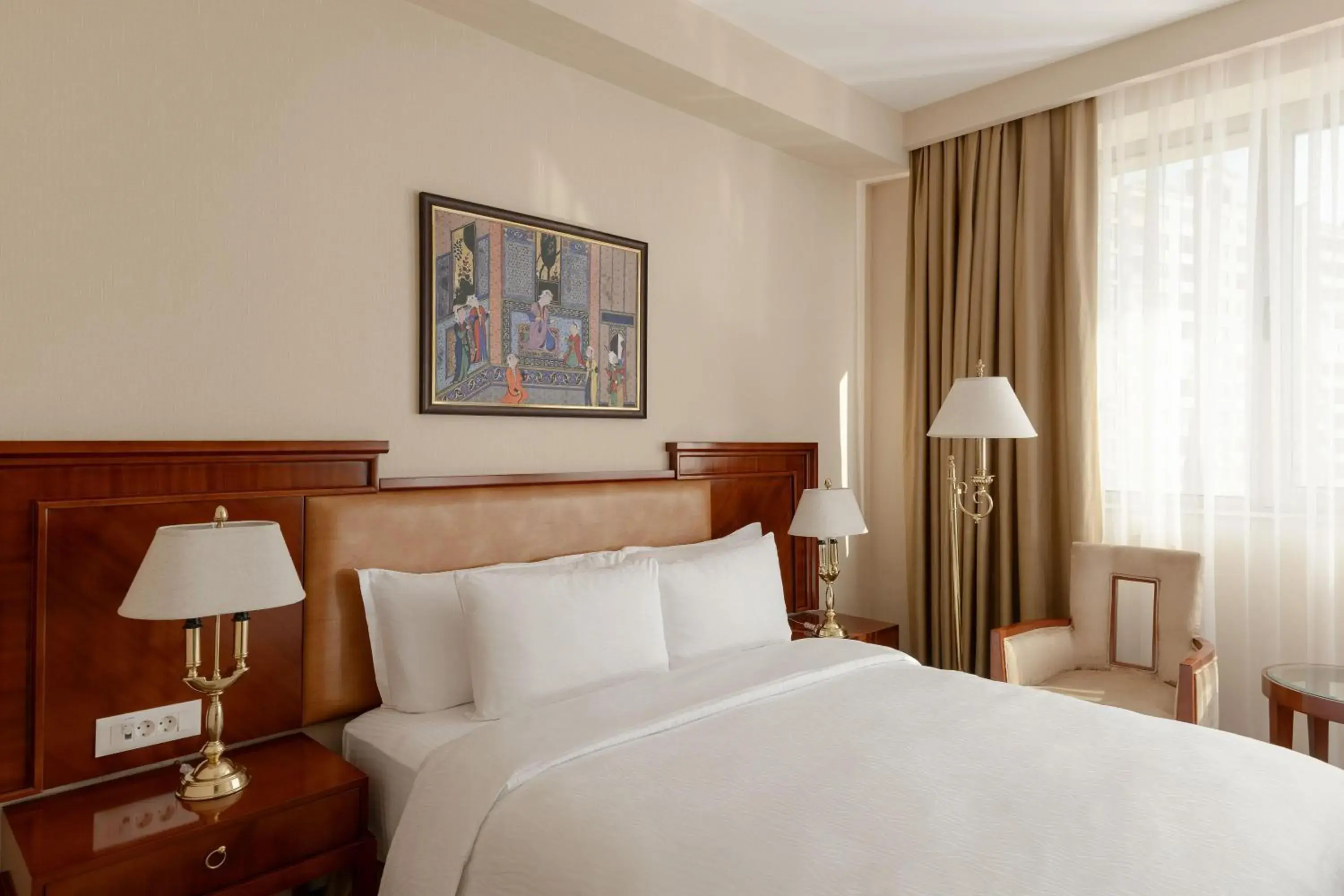 Superior Queen Room in Ramada Plaza by Wyndham Gence Superior Queen Room in Ramada Plaza by Wyndham Gence