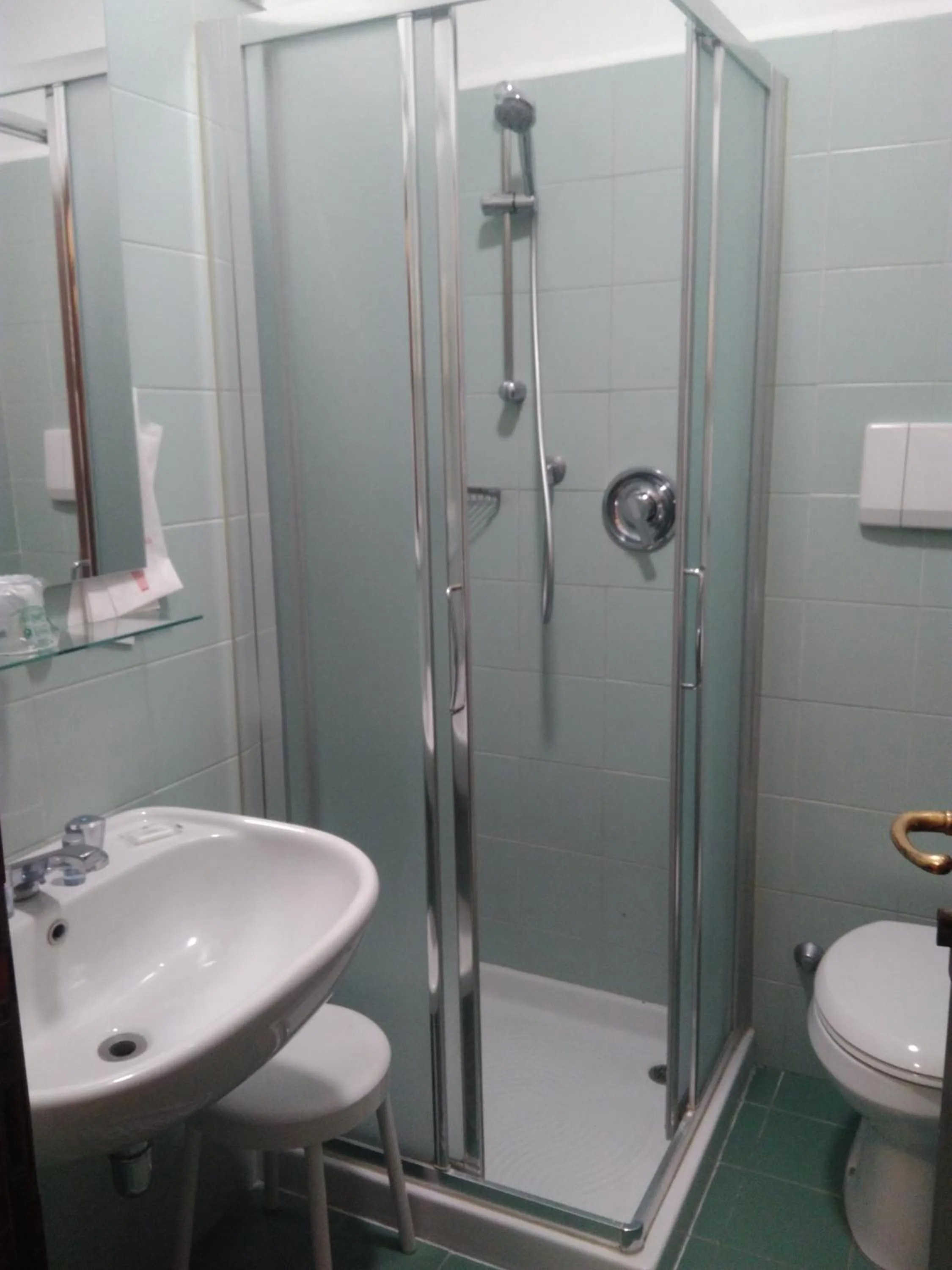 Bathroom in Albergo Al Gobbo