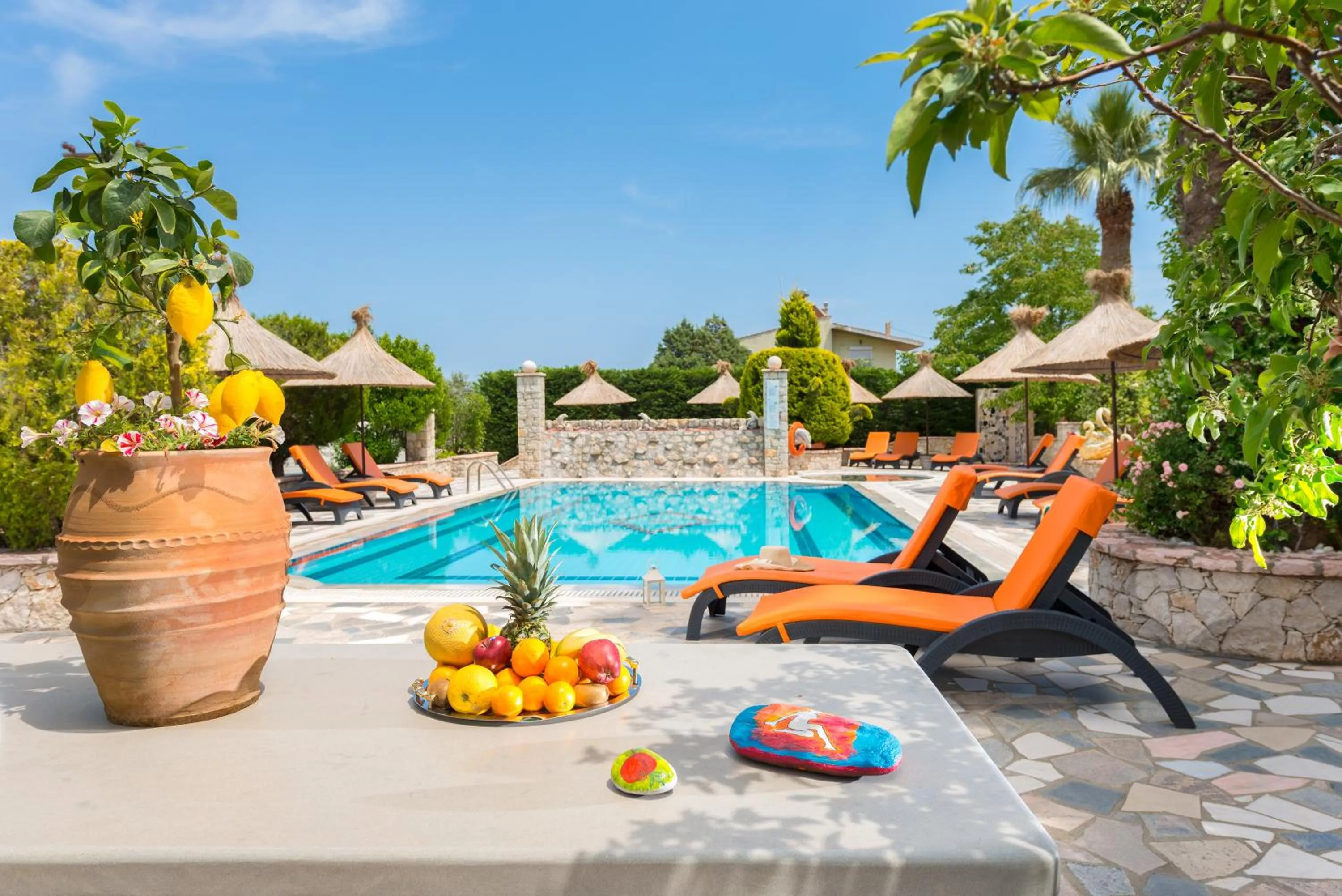 Swimming pool in Elefteria Apts & Suites