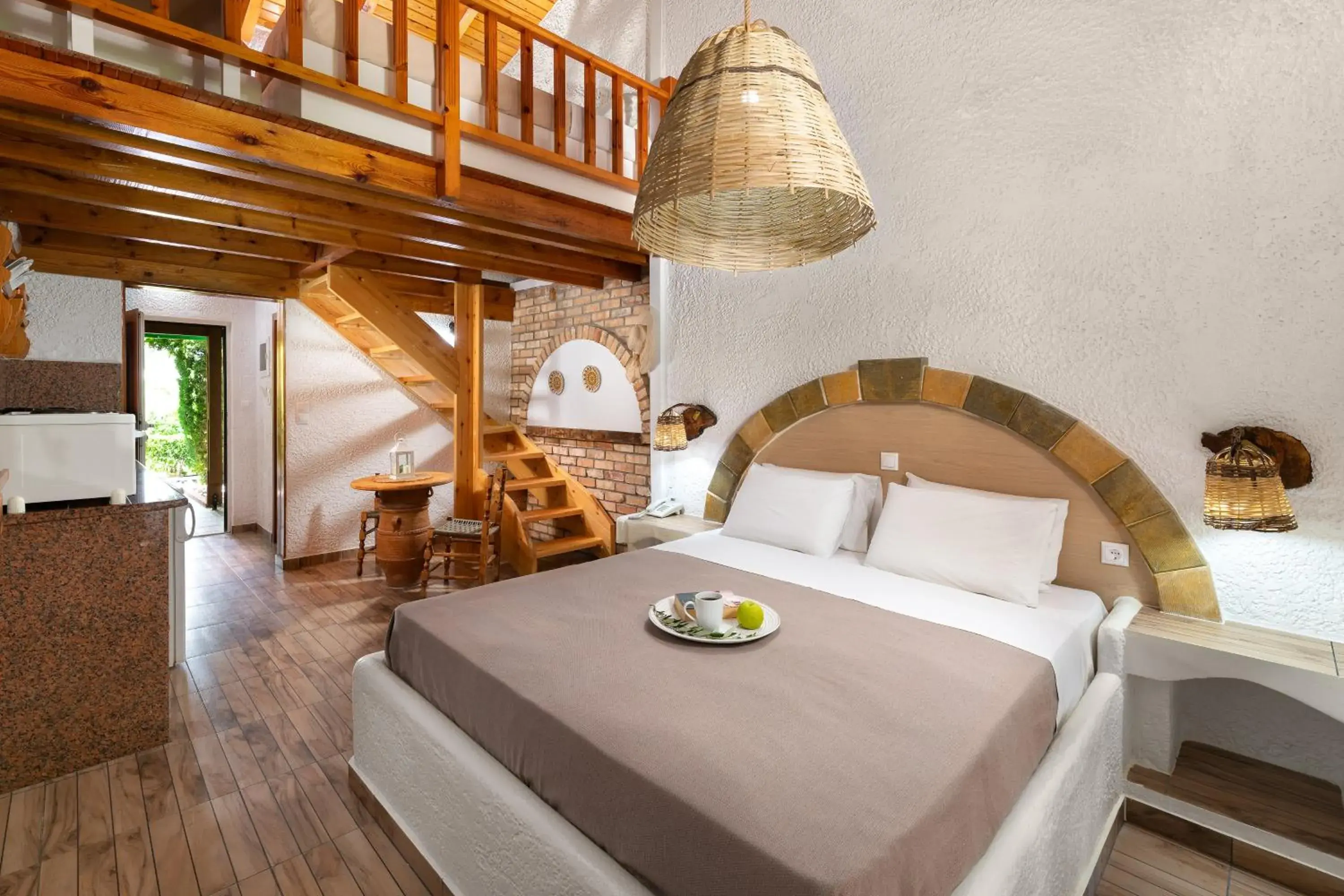 Standard Family Room in Elefteria Apts & Suites Standard Family Room in Elefteria Apts & Suites