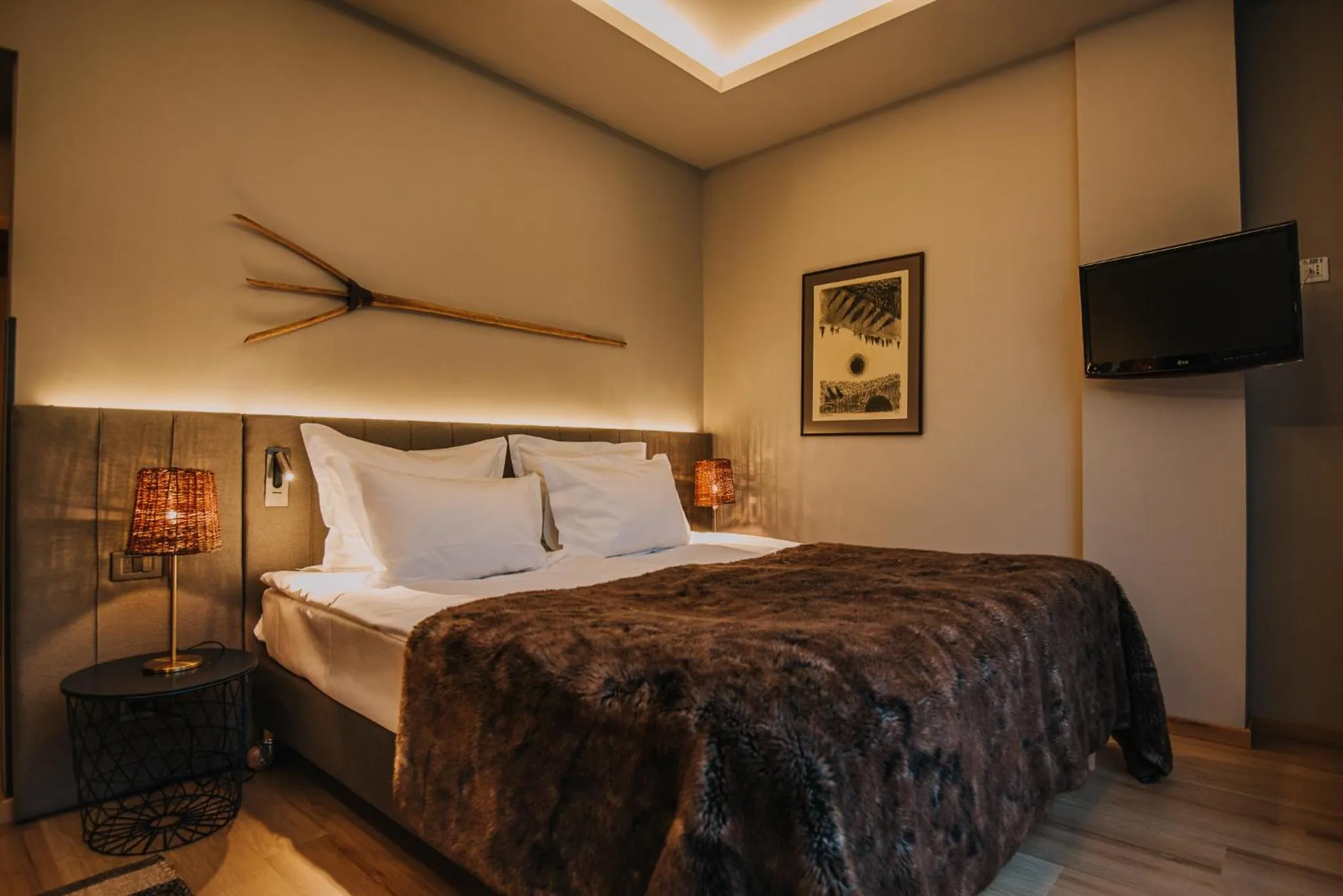 Bed in Balvanyos Resort - Peakture Hotel & Grand Hotel Balvanyos
