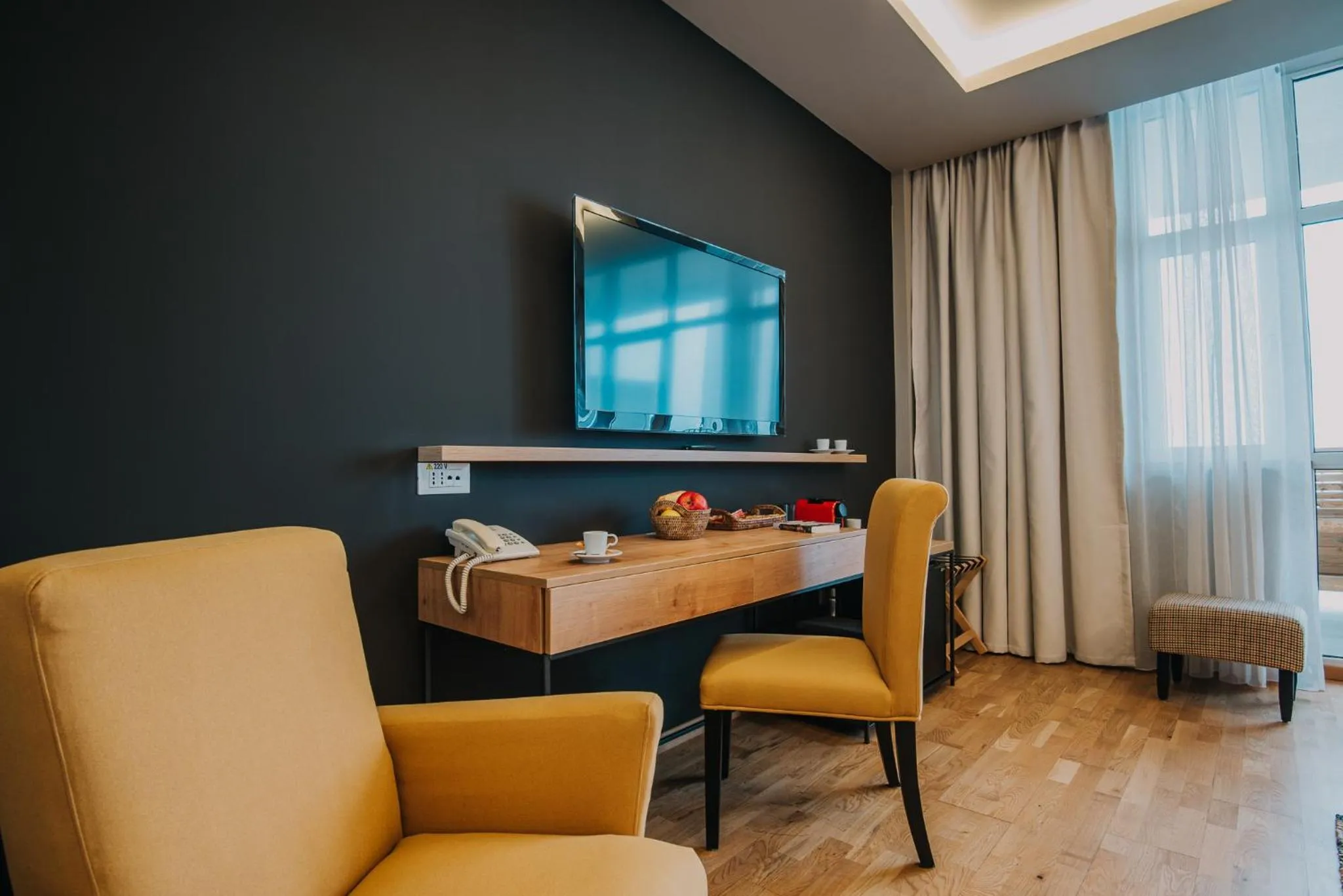 Seating area in Balvanyos Resort - Peakture Hotel & Grand Hotel Balvanyos