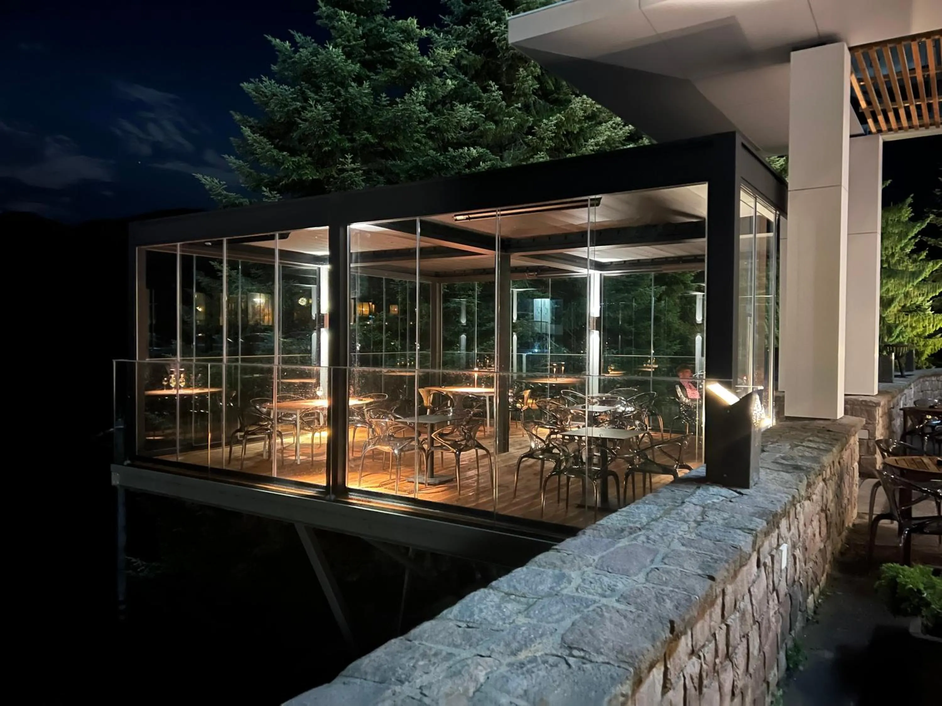 Property building in Balvanyos Resort - Peakture Hotel & Grand Hotel Balvanyos