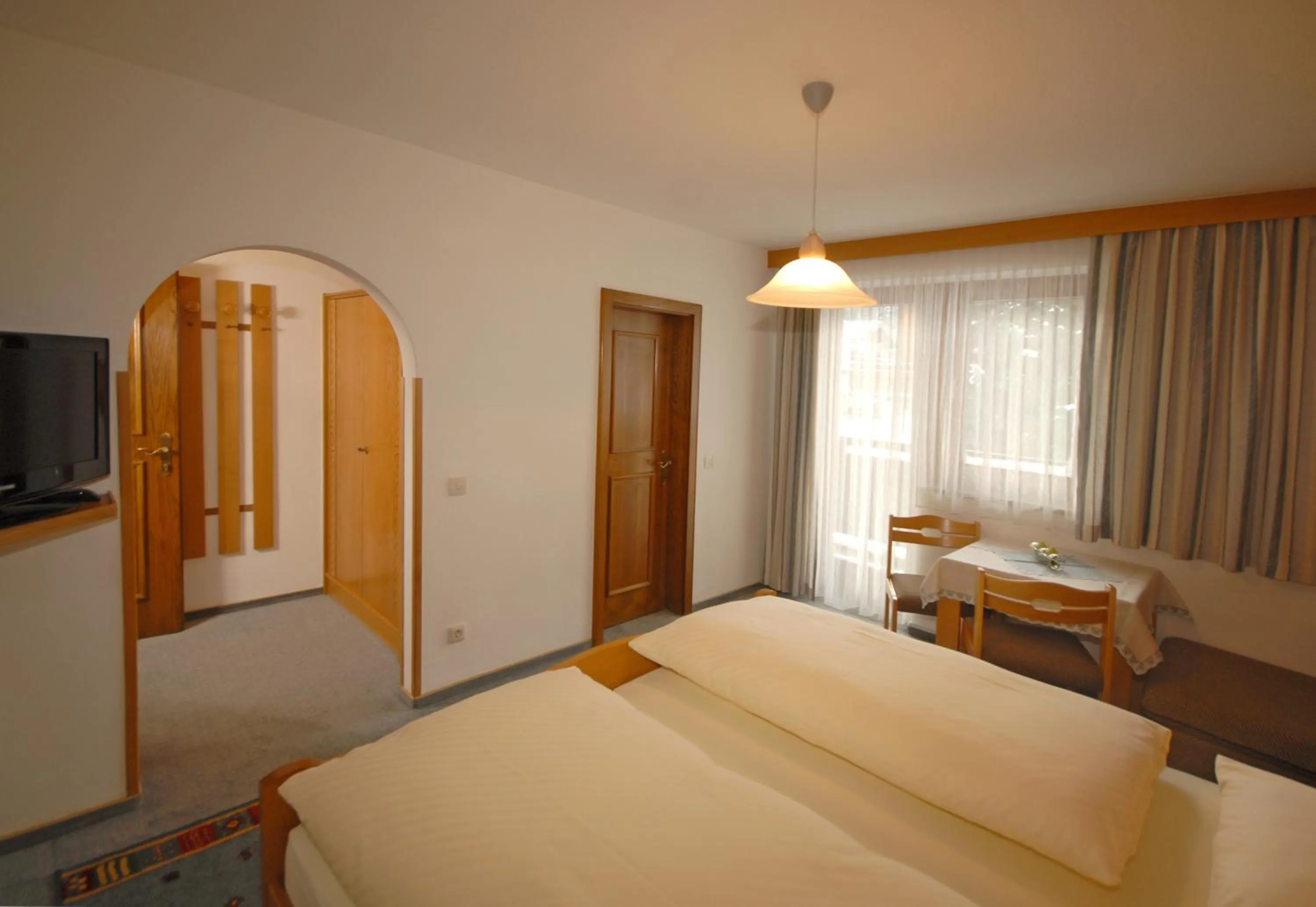 Photo of the whole room, Bed in Pension Riedlsperger