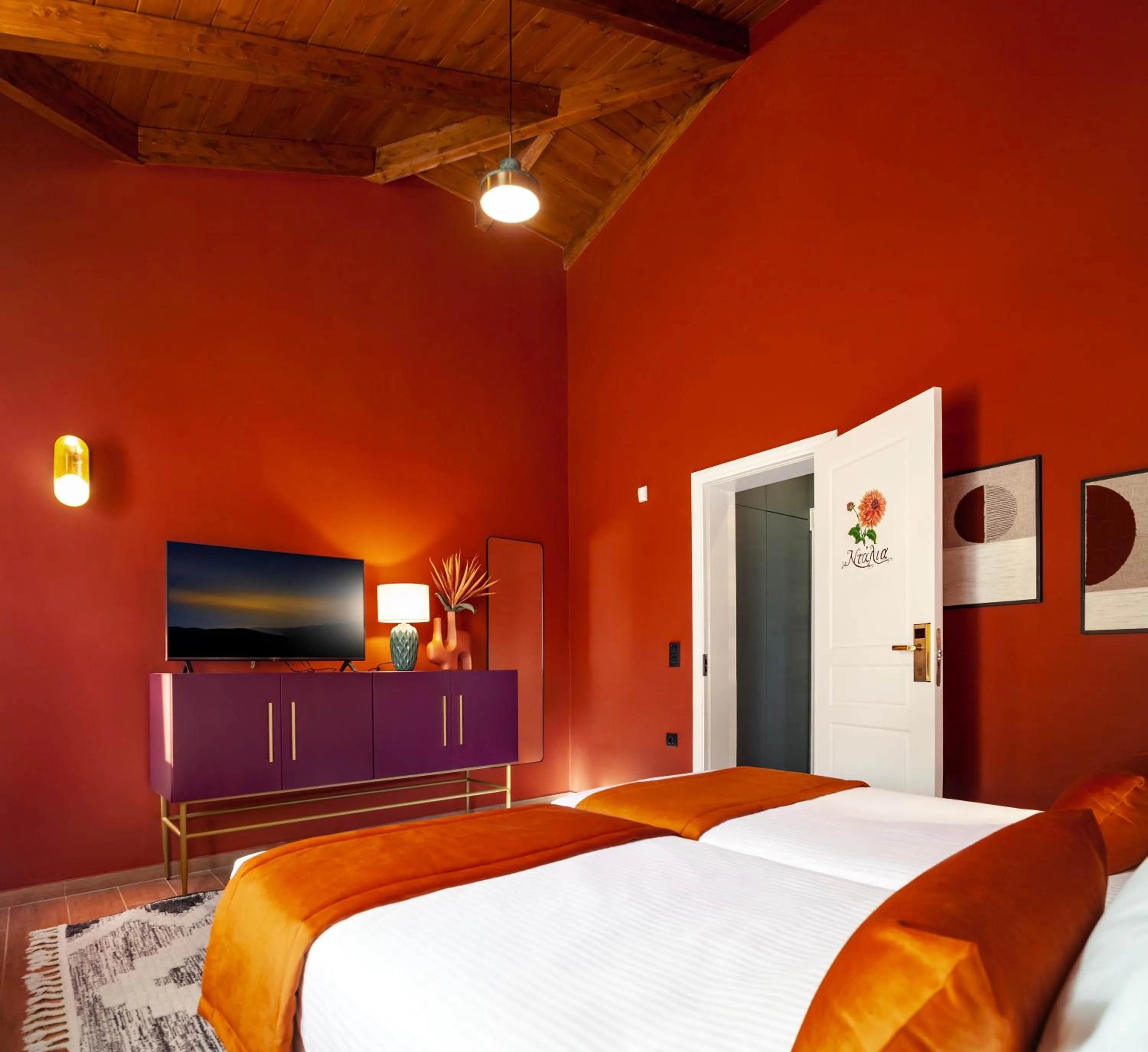 Bed in Archontiko Parnassus Dadi