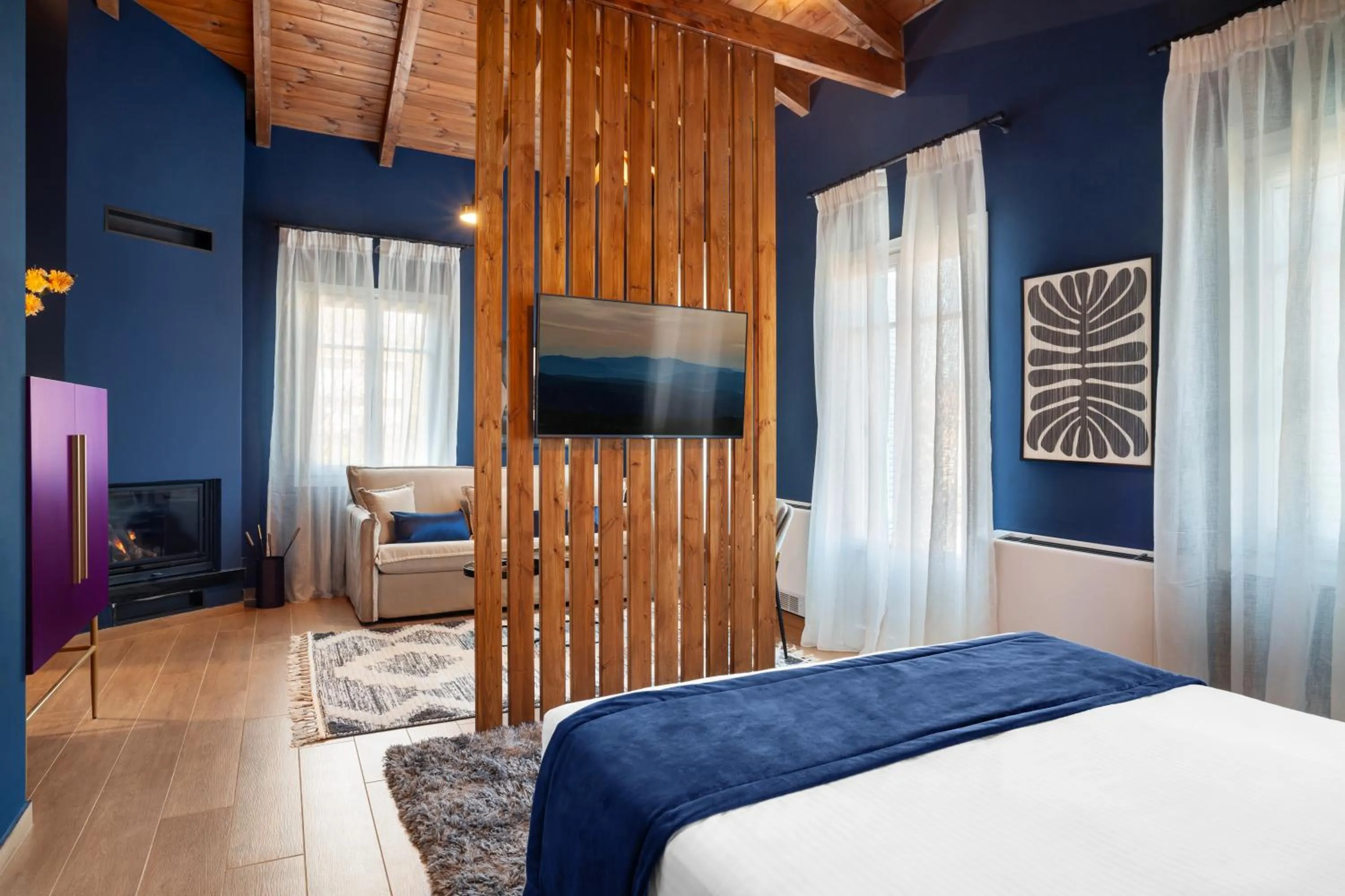 Bed in Archontiko Parnassus Dadi