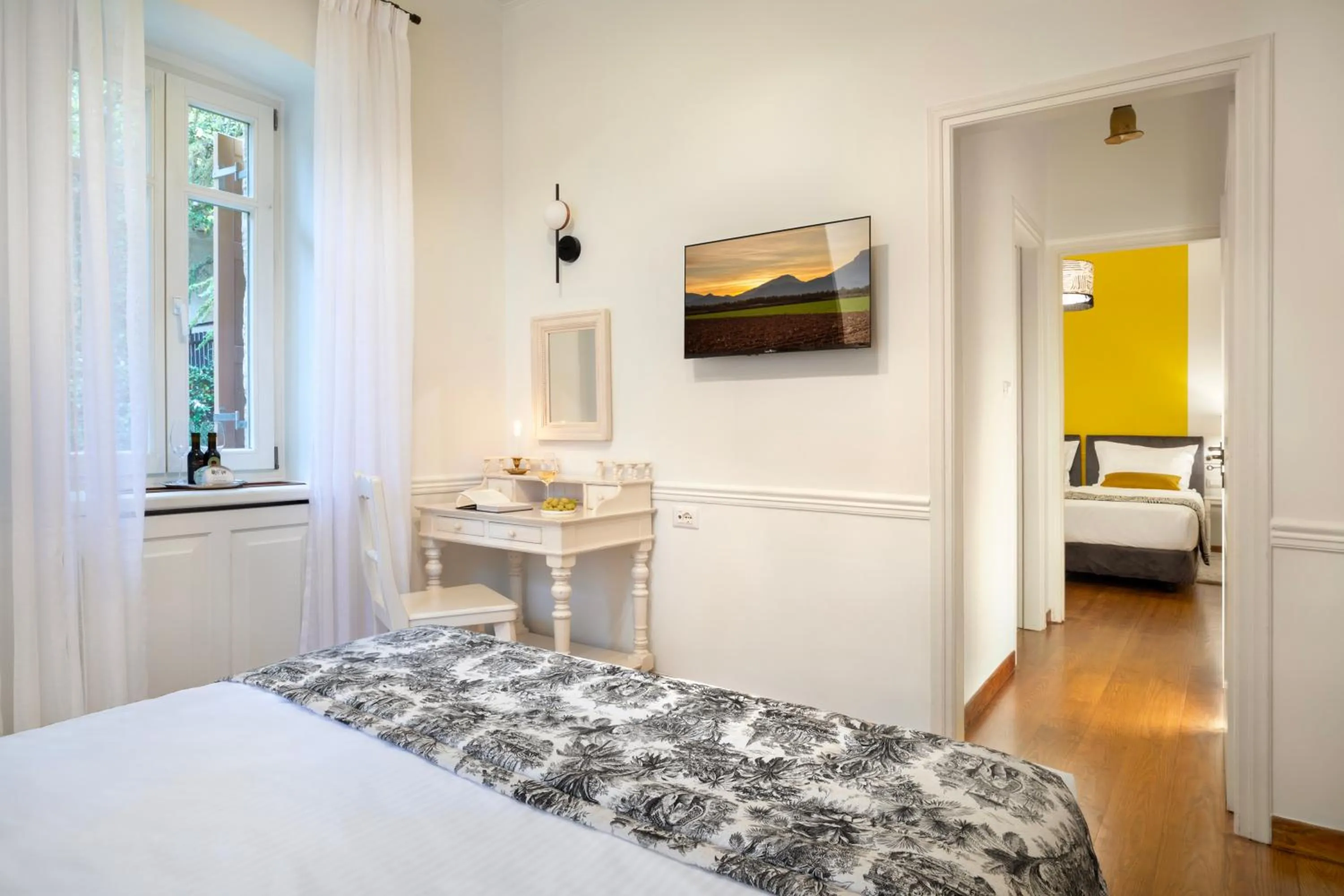 Bed in Archontiko Parnassus Dadi