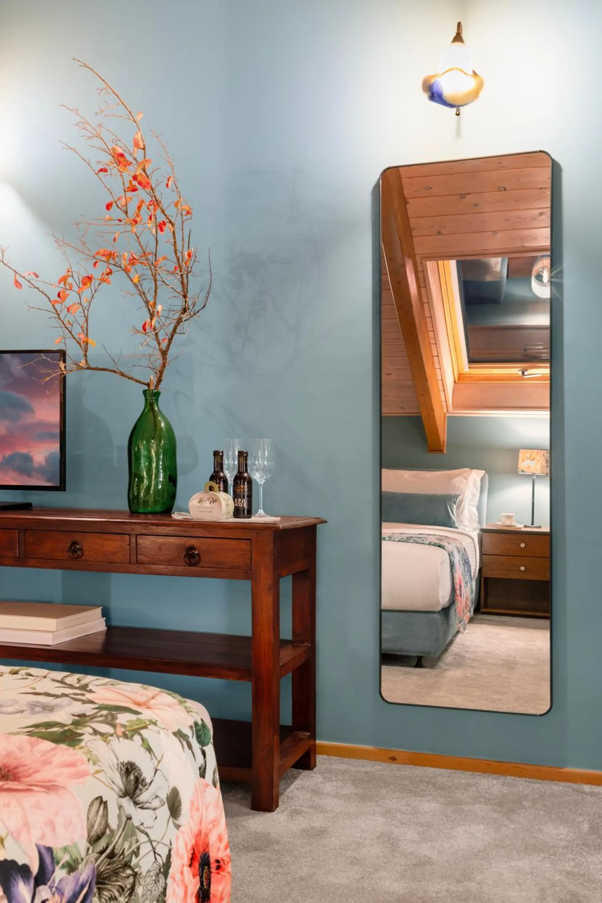 Bedroom, Bed in Archontiko Parnassus Dadi