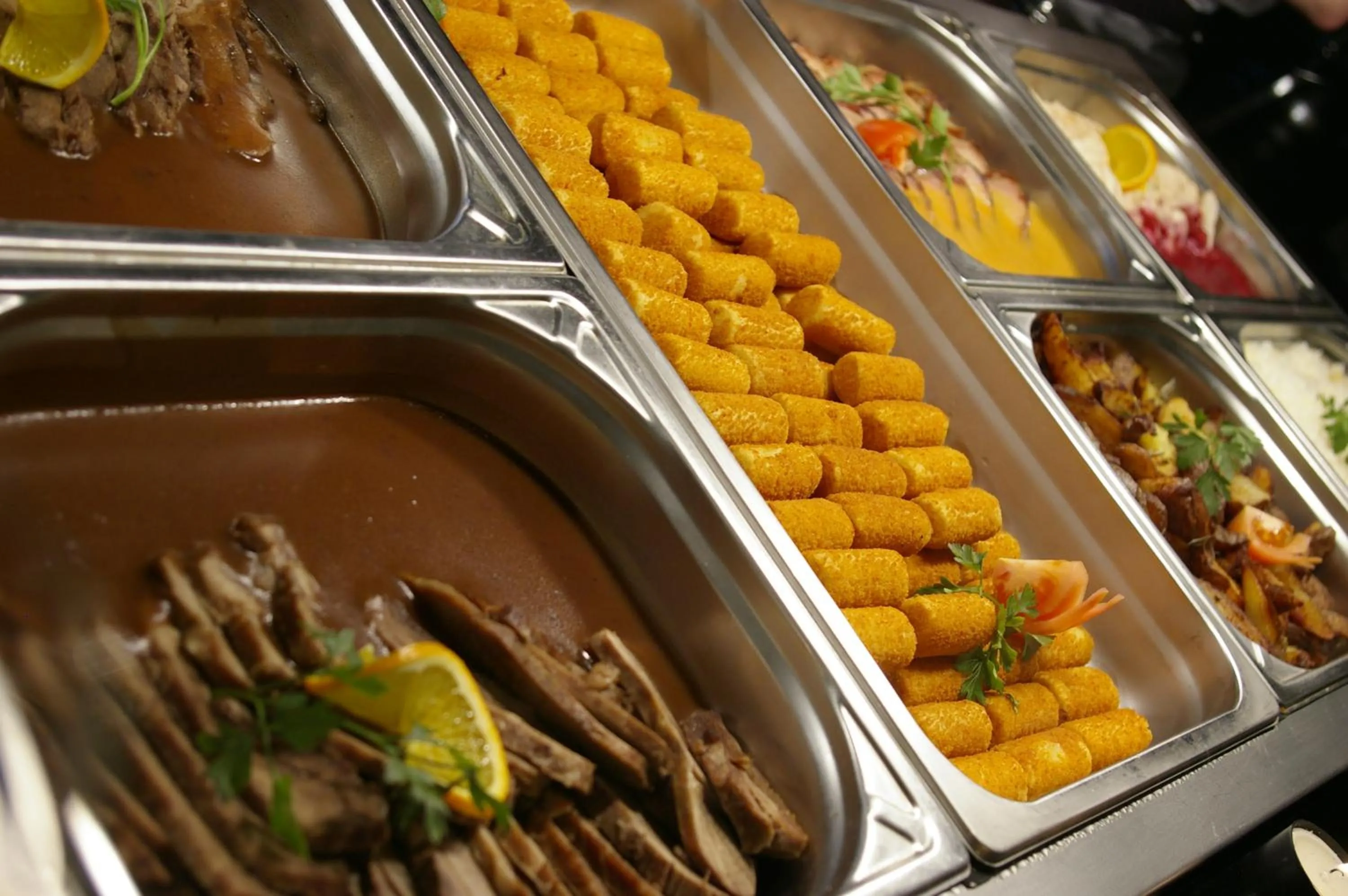 Restaurant/places to eat in Xavin Wellness Hotel & Restaurant