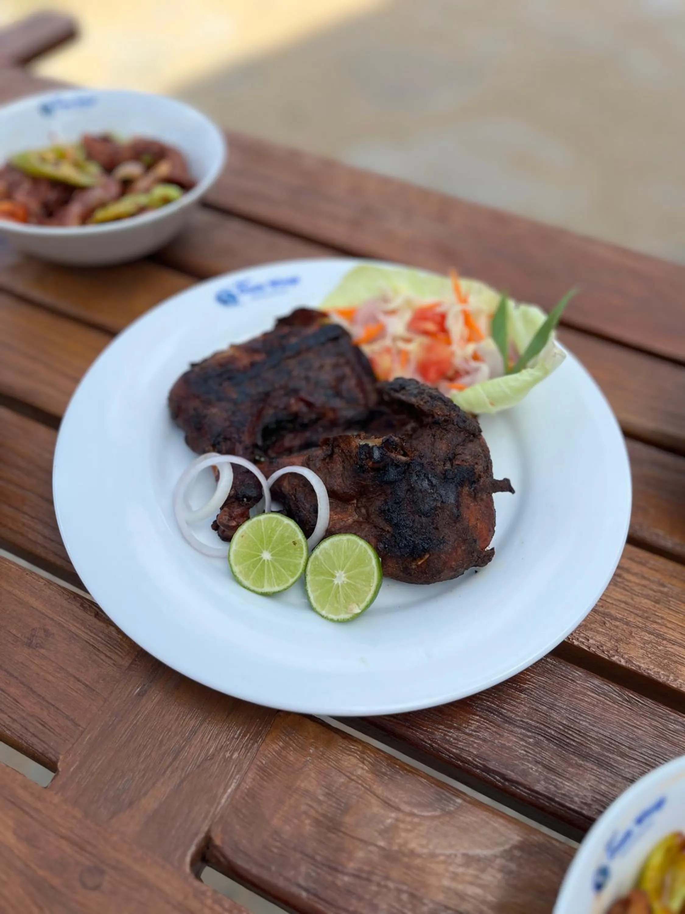 Food and drinks in Oasis Wings Hotel