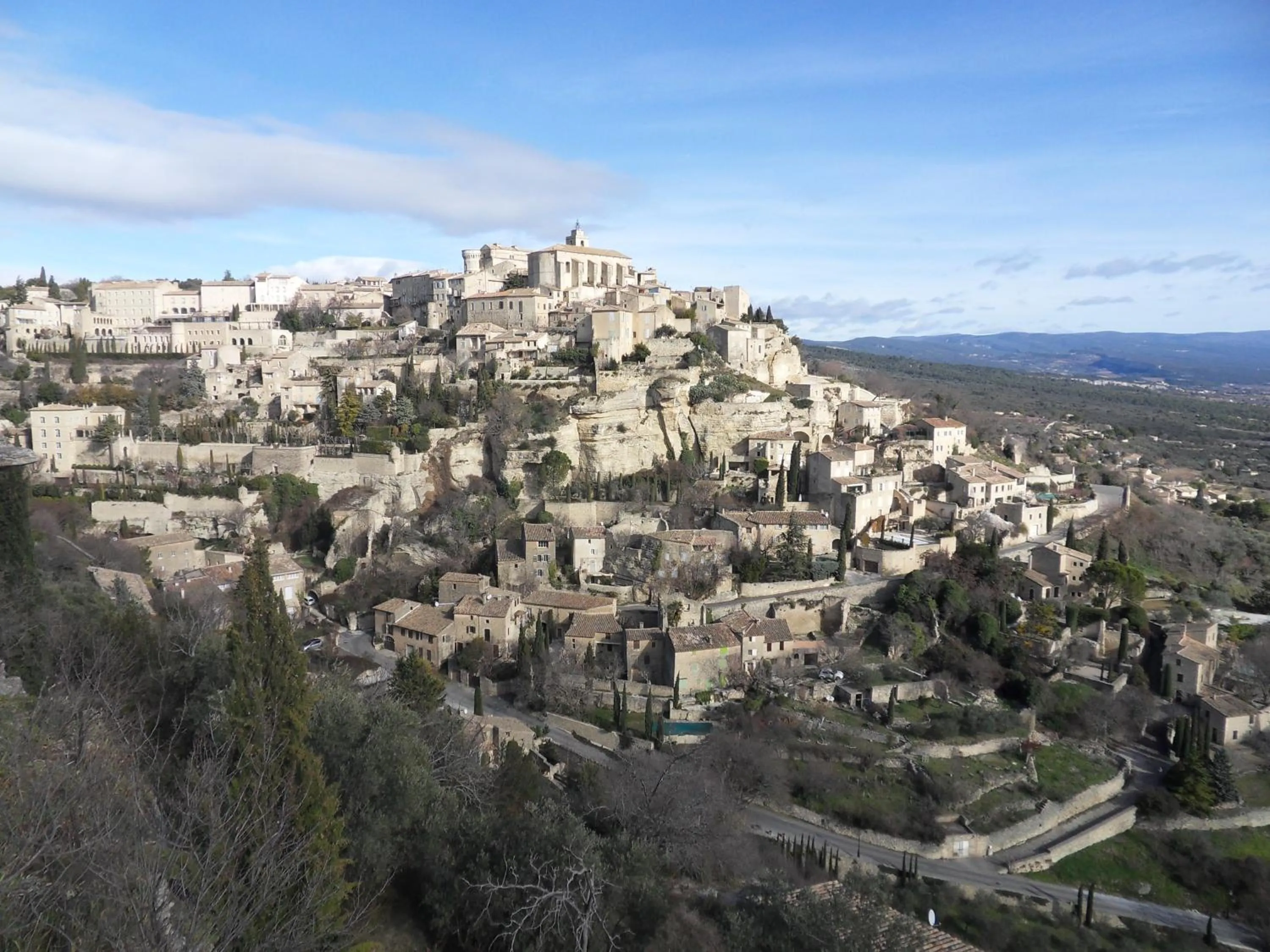 Area and facilities in Le Jardin d'Ivana