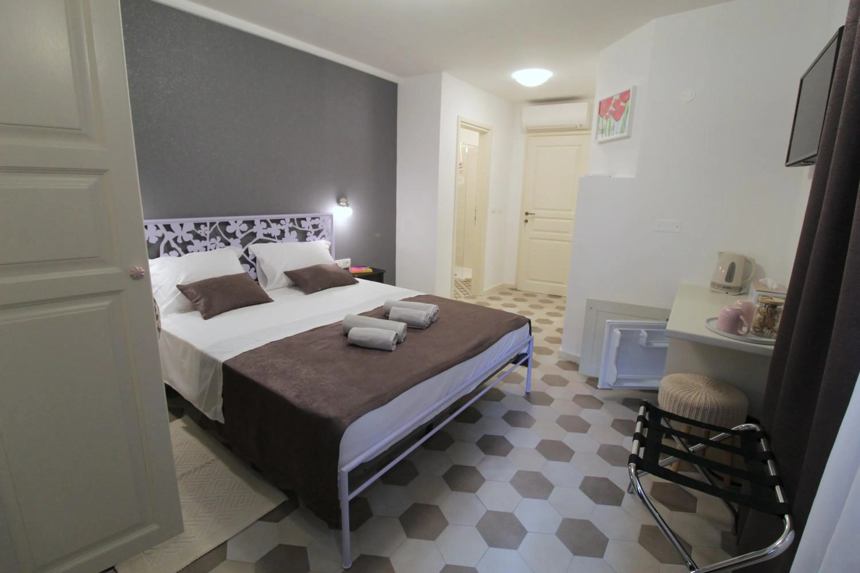 Bed in Noemi's rooms