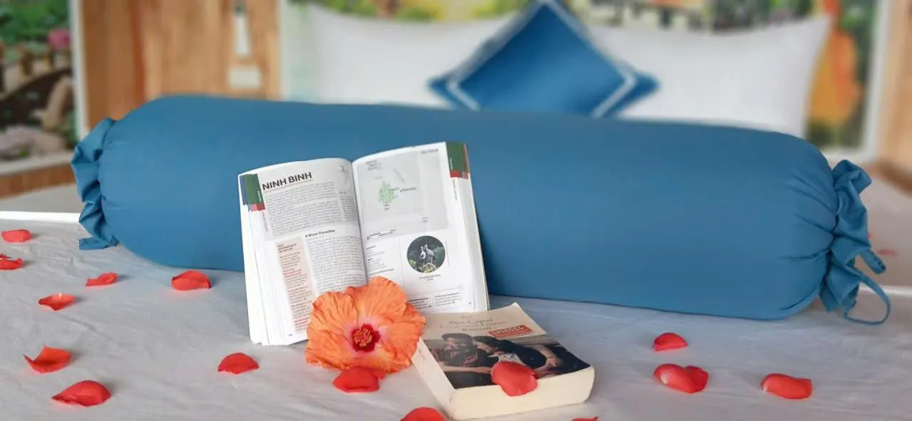 Bed in Tuyet's Homestay