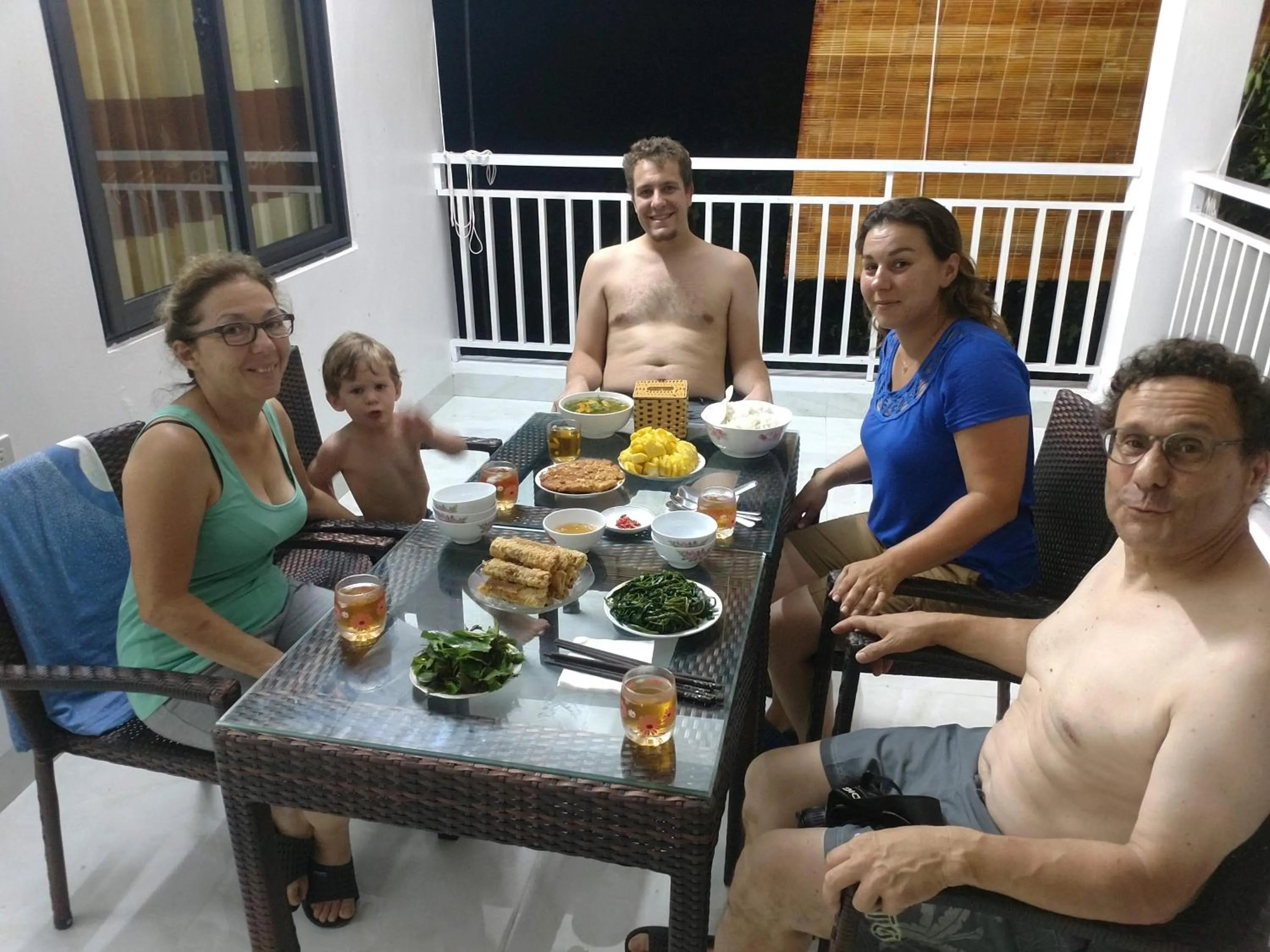 Balcony/Terrace in Tuyet's Homestay