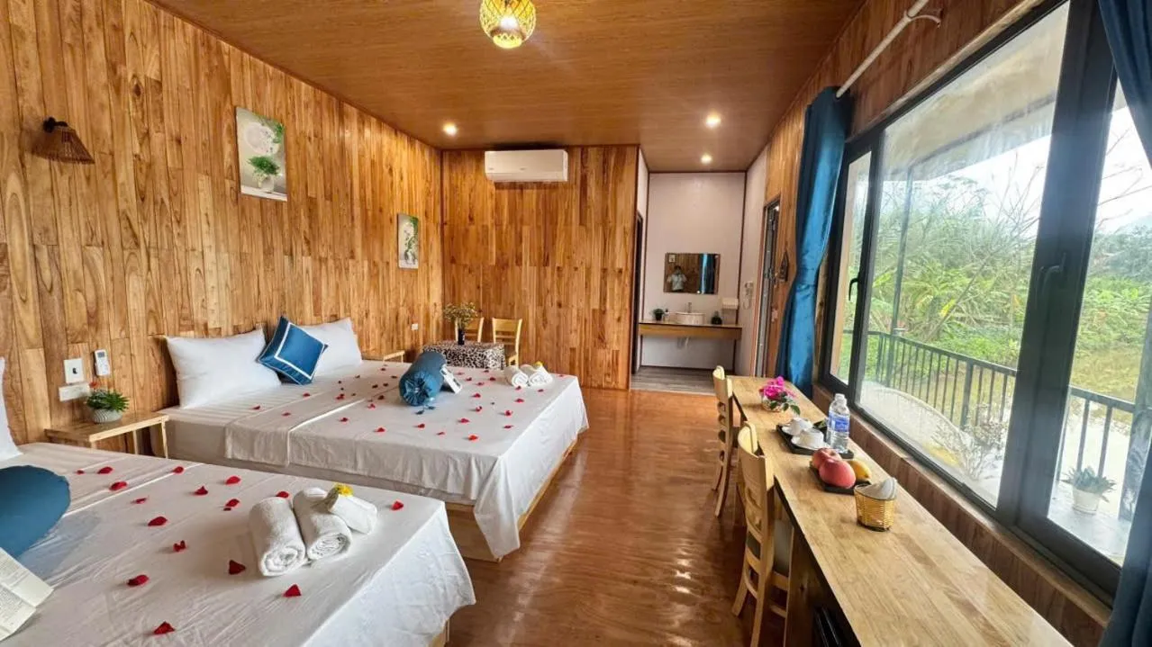 Bedroom, Bed in Tuyet's Homestay