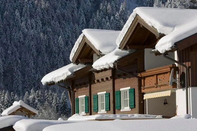 Property building in Gasthaus Muntafuner Stöbli