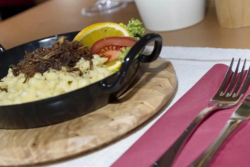 Food and drinks in Gasthaus Muntafuner Stöbli
