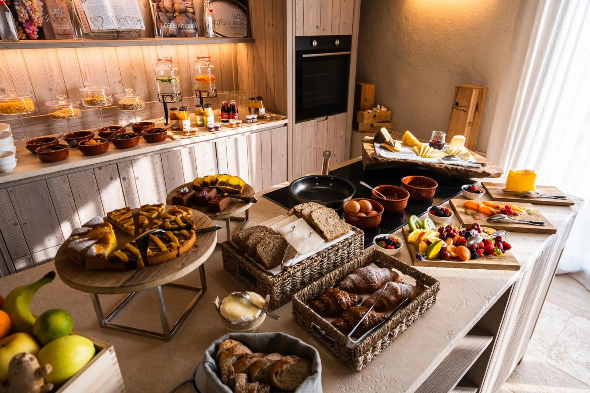 Restaurant/places to eat in Ca' del Moro Wine Retreat